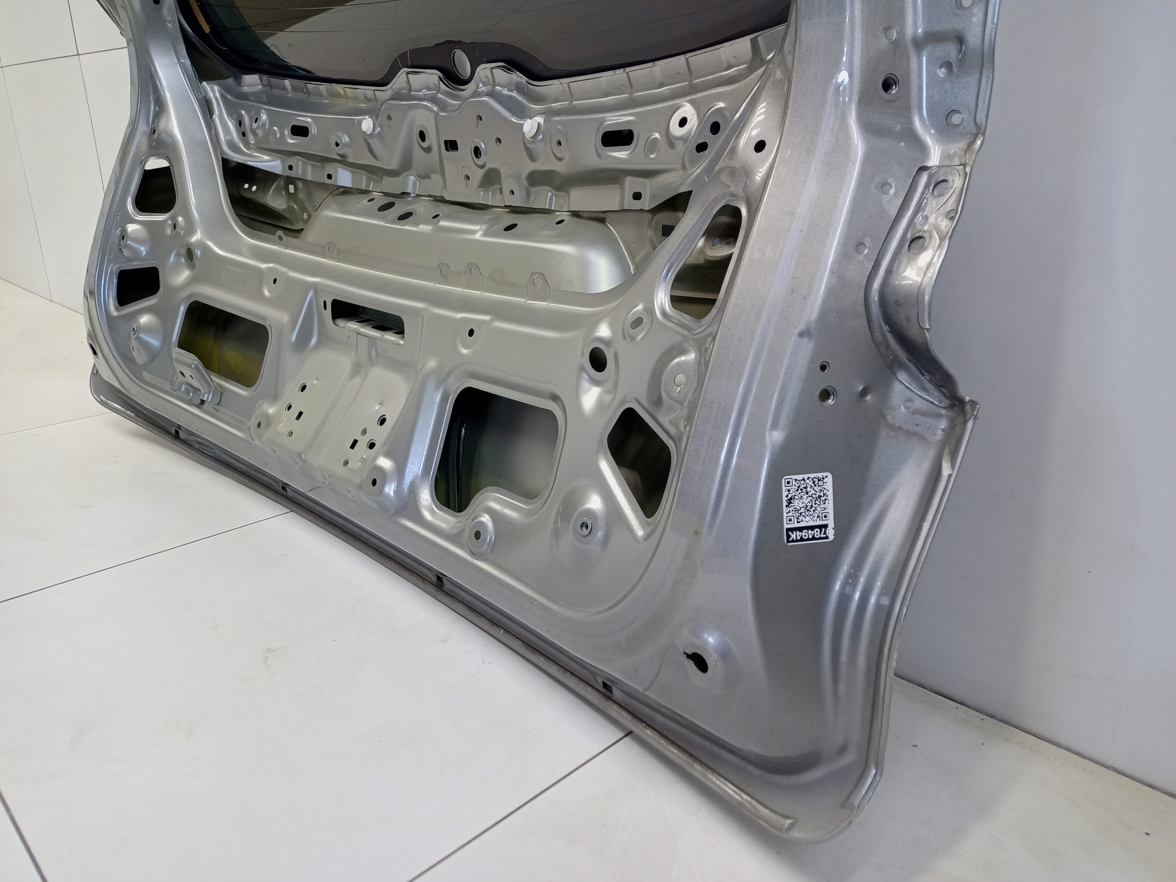 Крышка багажника Haval F7 1