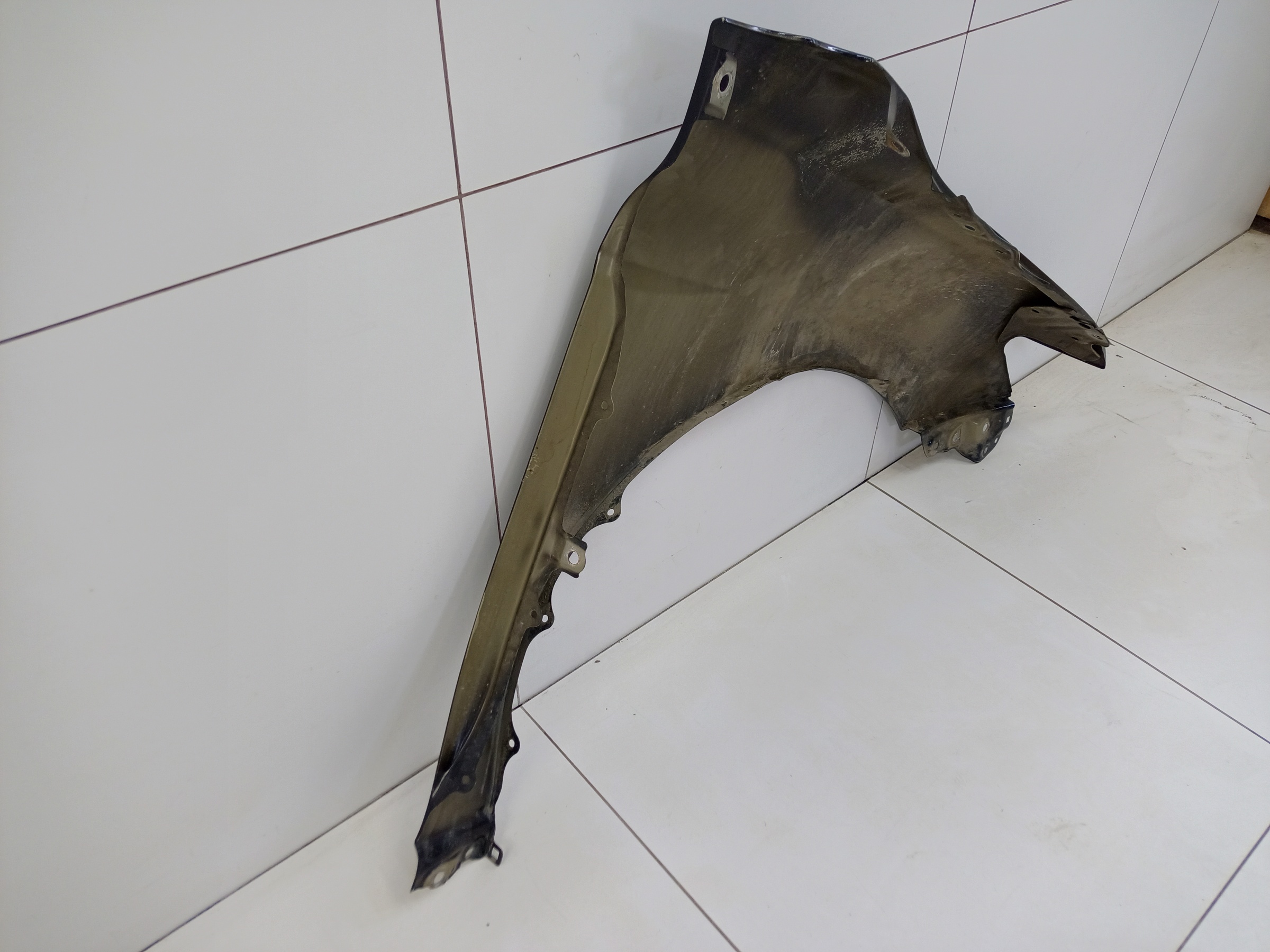 Крыло переднее левое Toyota Camry V70