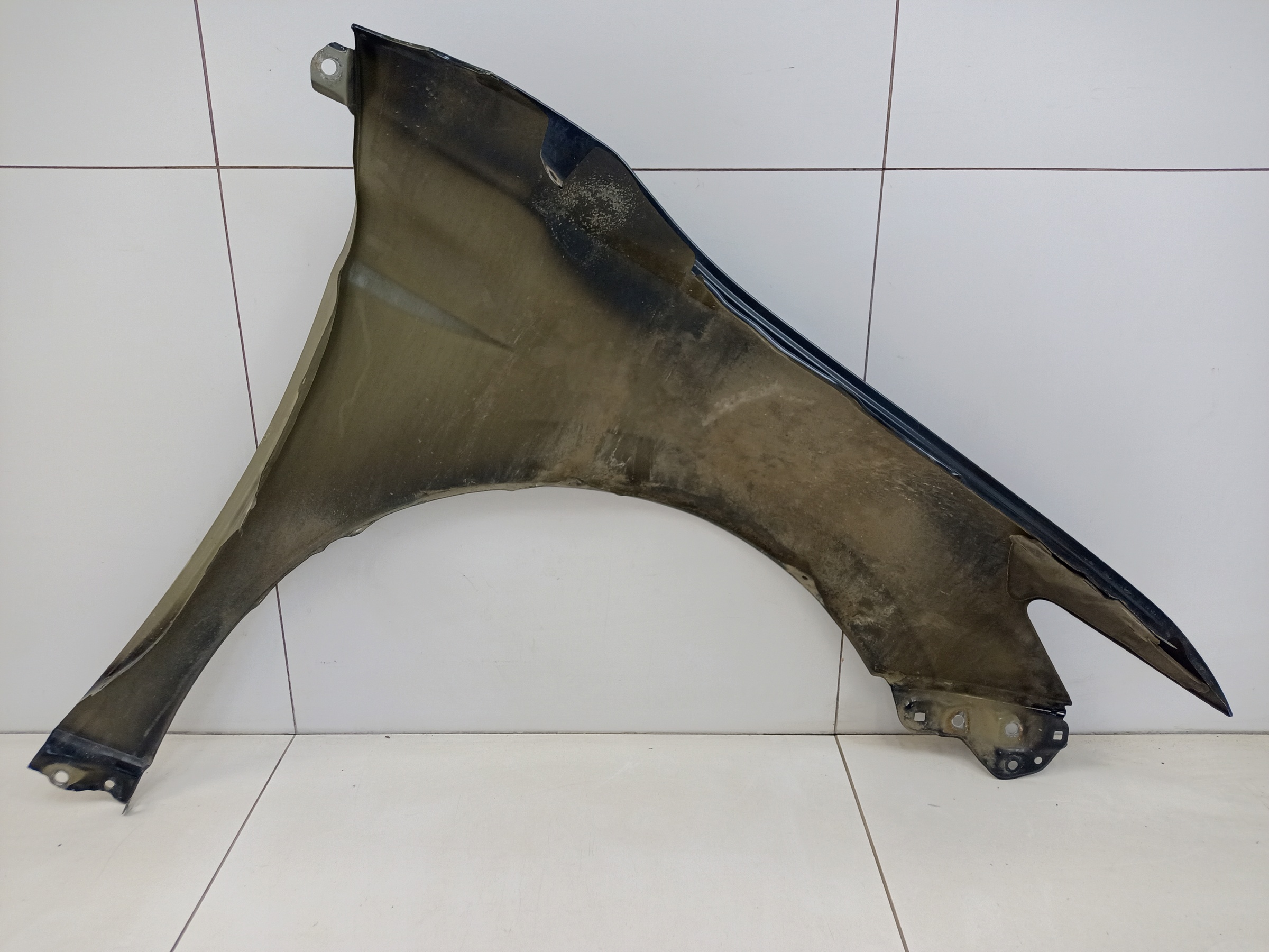 Крыло переднее левое Toyota Camry V70