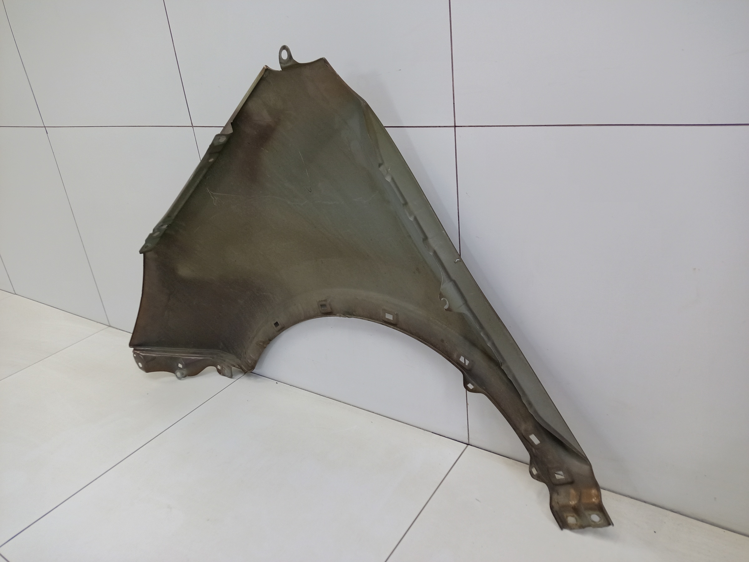 Крыло переднее правое Kia Sportage 4