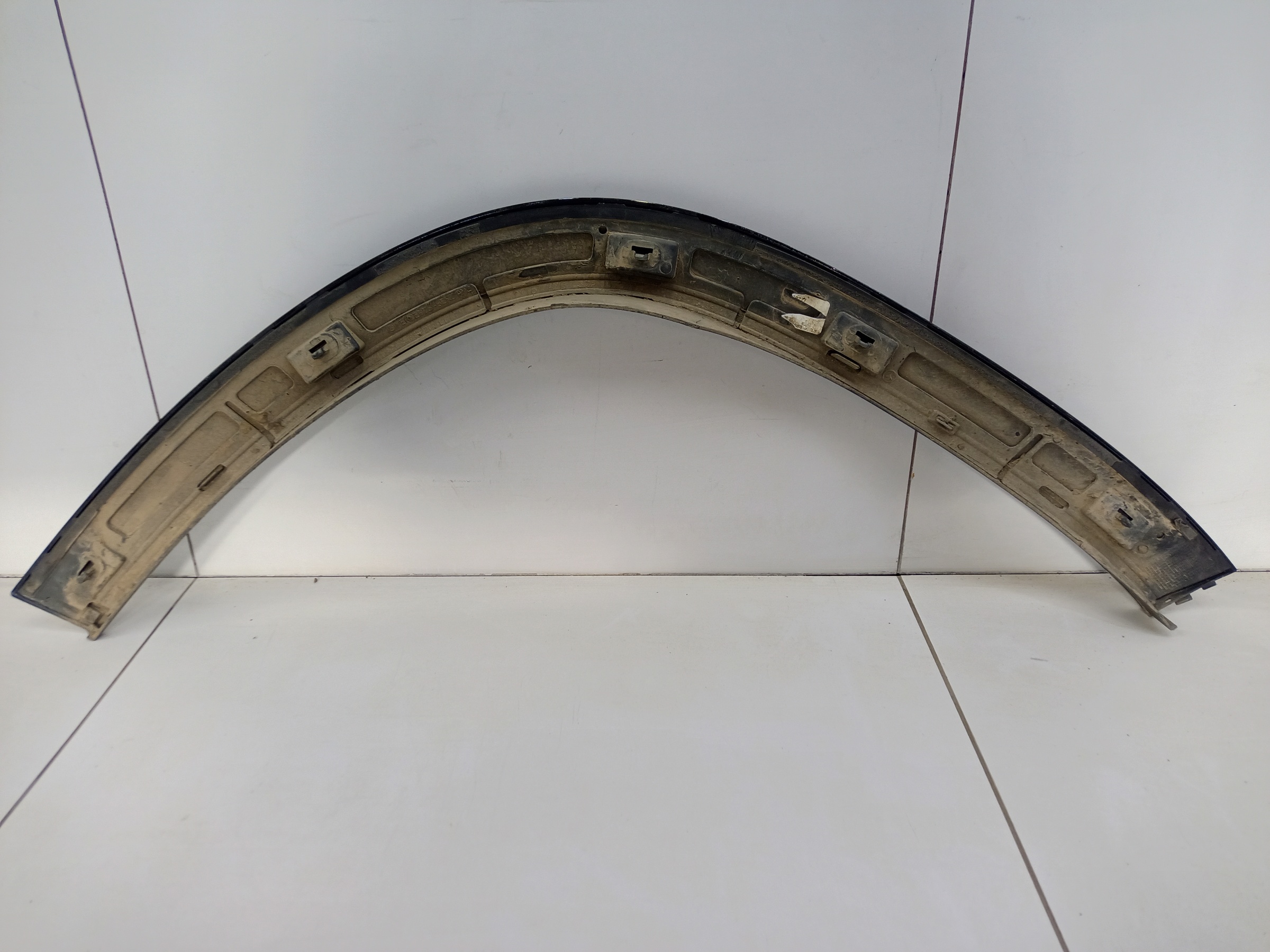 Накладка крыла переднего левого Mercedes Benz GLS-Klasse X167