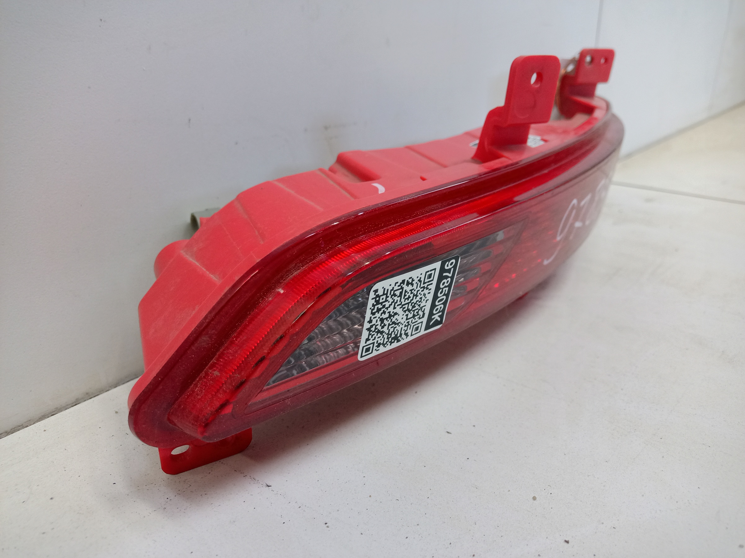 Фара ПТФ задняя правая Geely Tugella LED