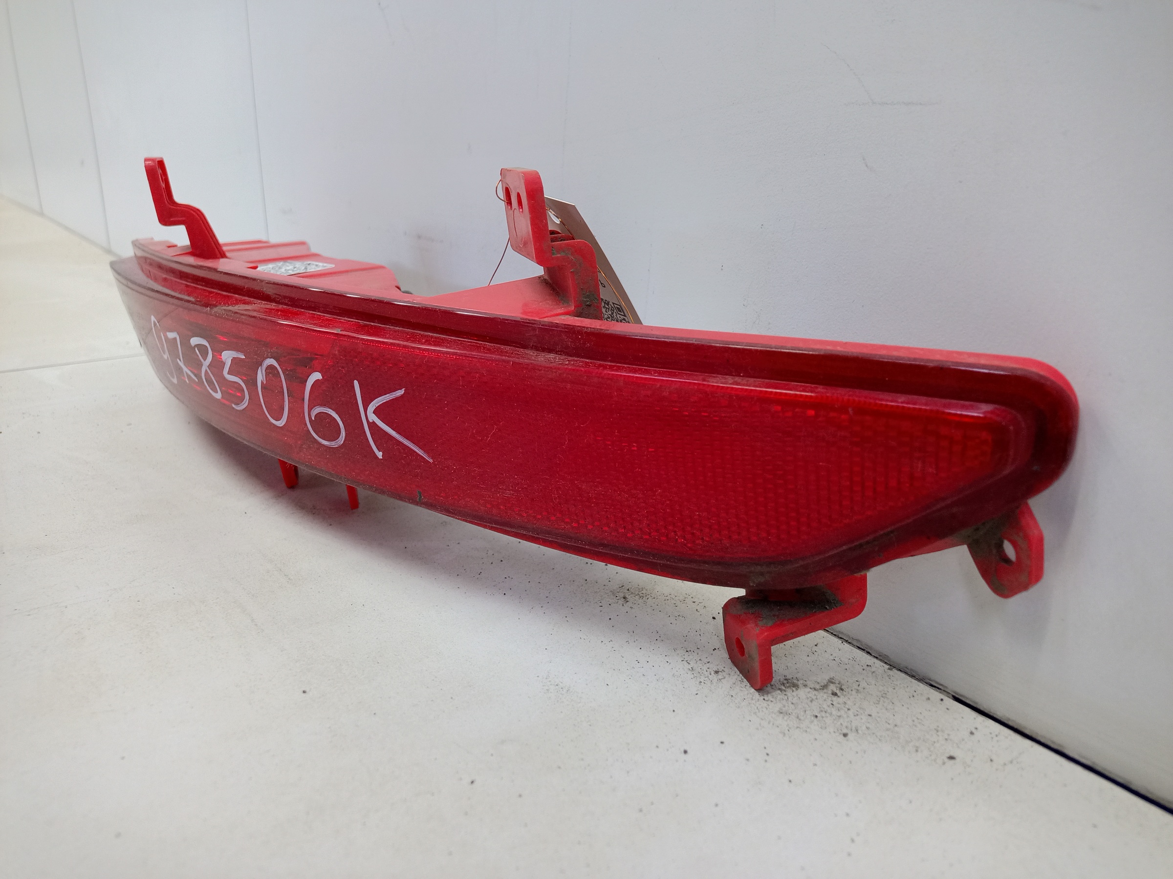 Фара ПТФ задняя правая Geely Tugella LED