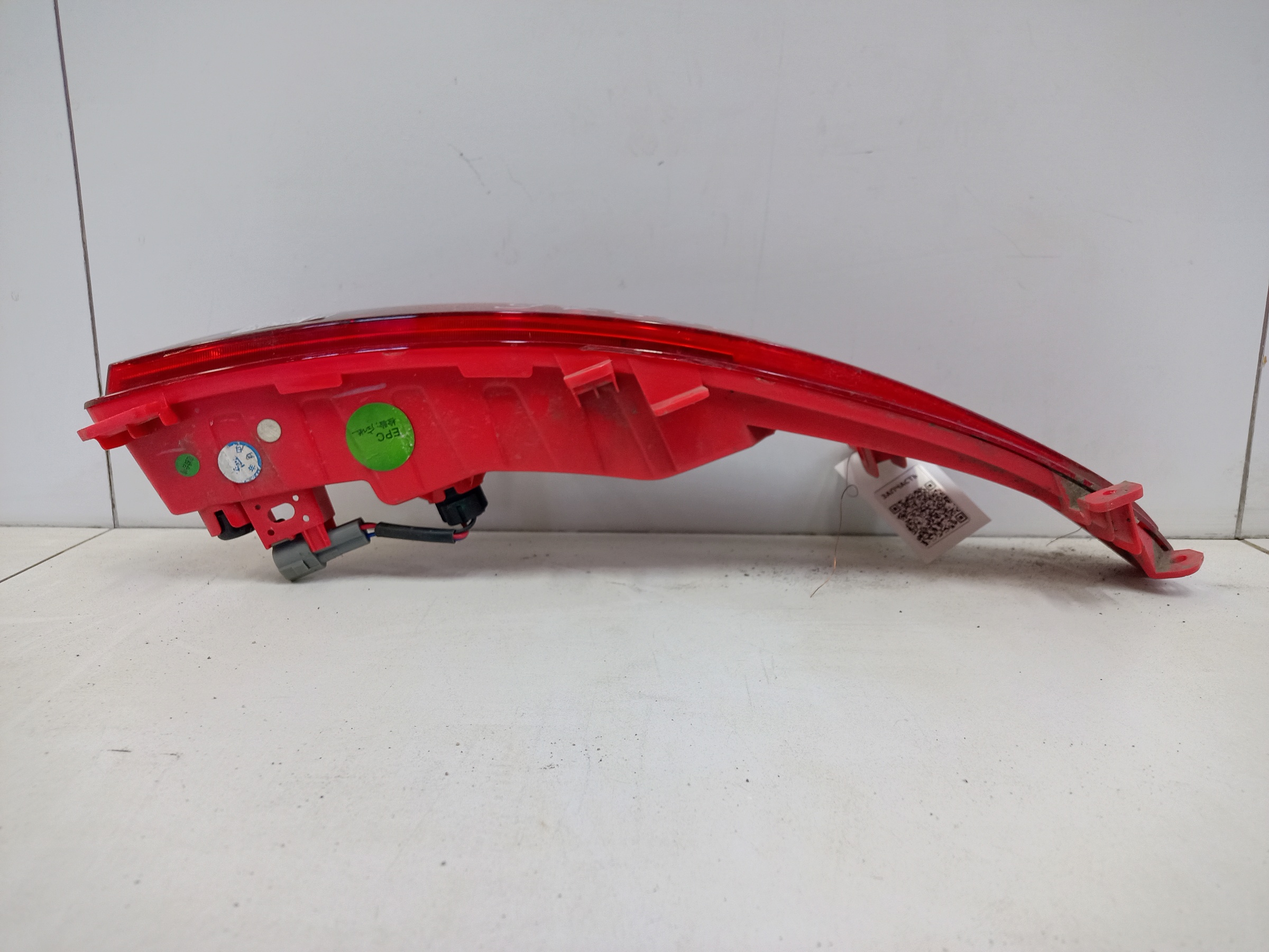 Фара ПТФ задняя правая Geely Tugella LED