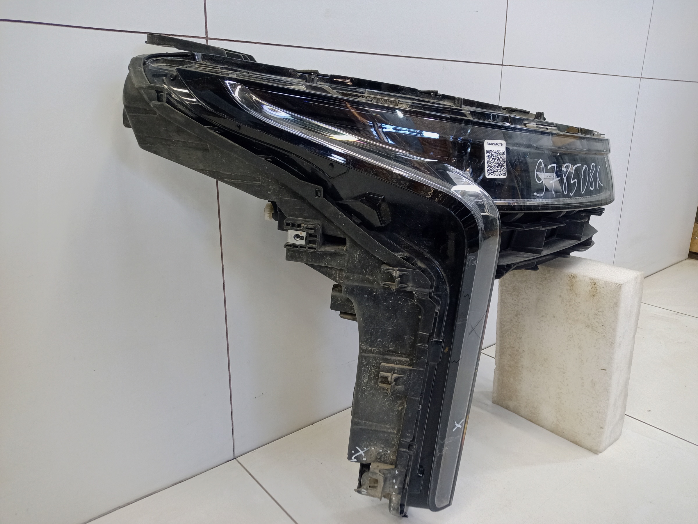 Фара передняя правая Exeed RX LED