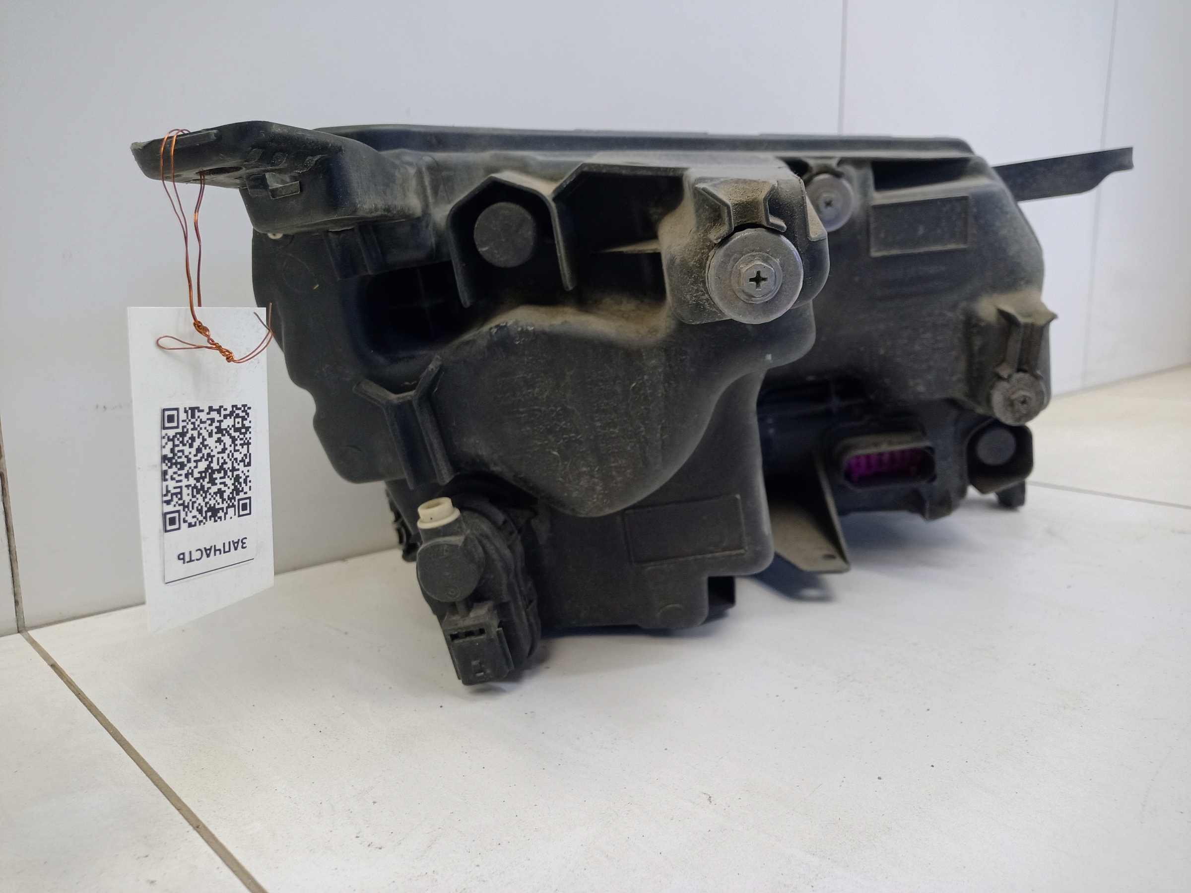 Фара передняя левая Geely Coolray LED