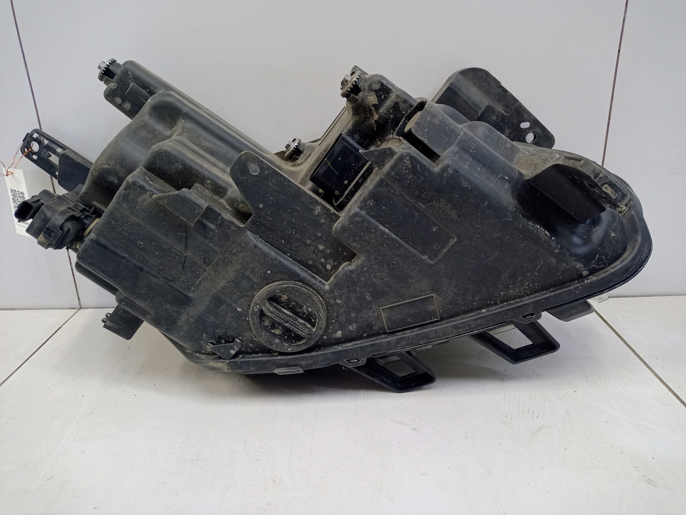 Фара передняя левая Geely Coolray LED