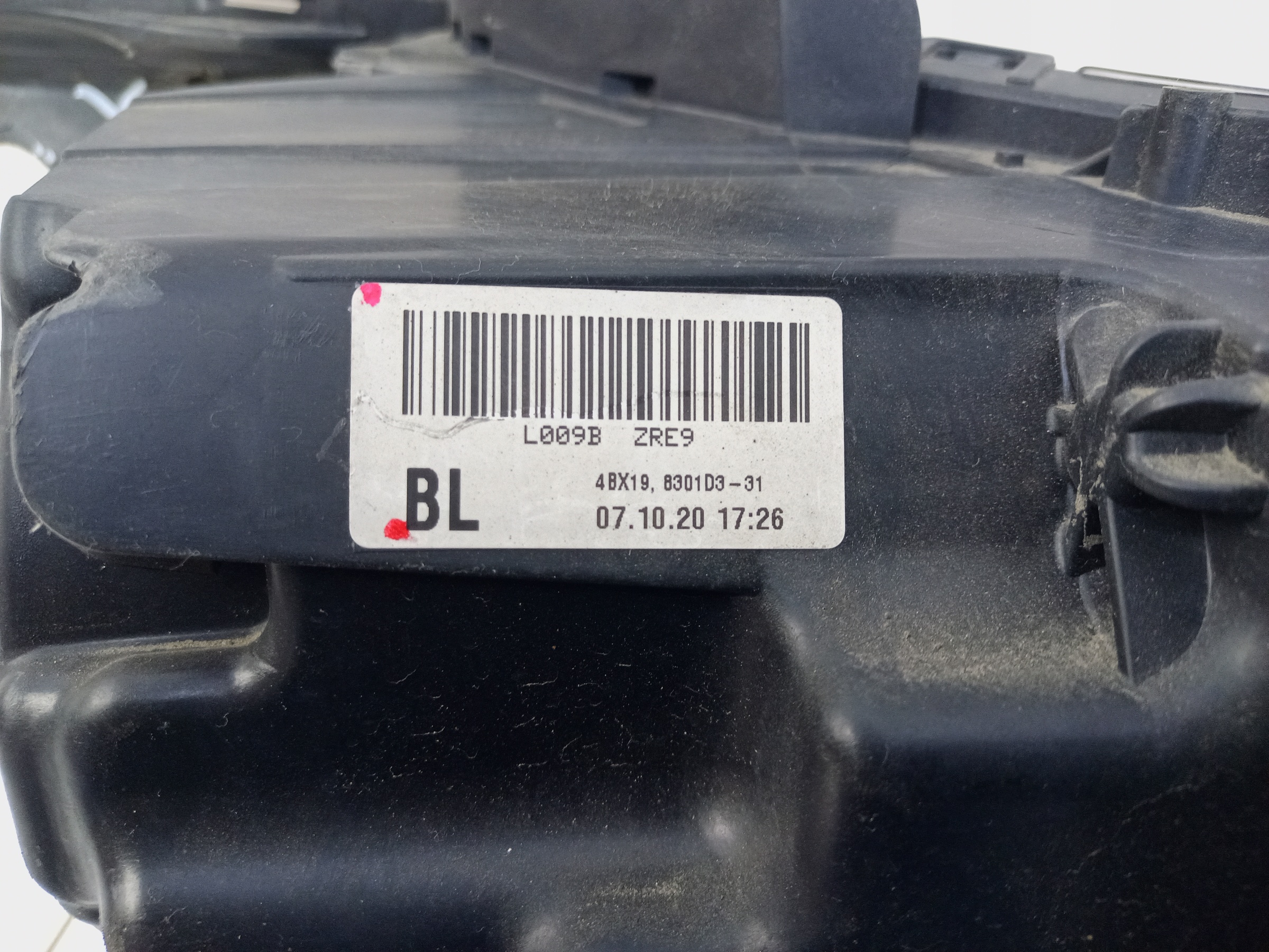 Фара передняя левая Mitsubishi Outlander 3 Restail 3 Led