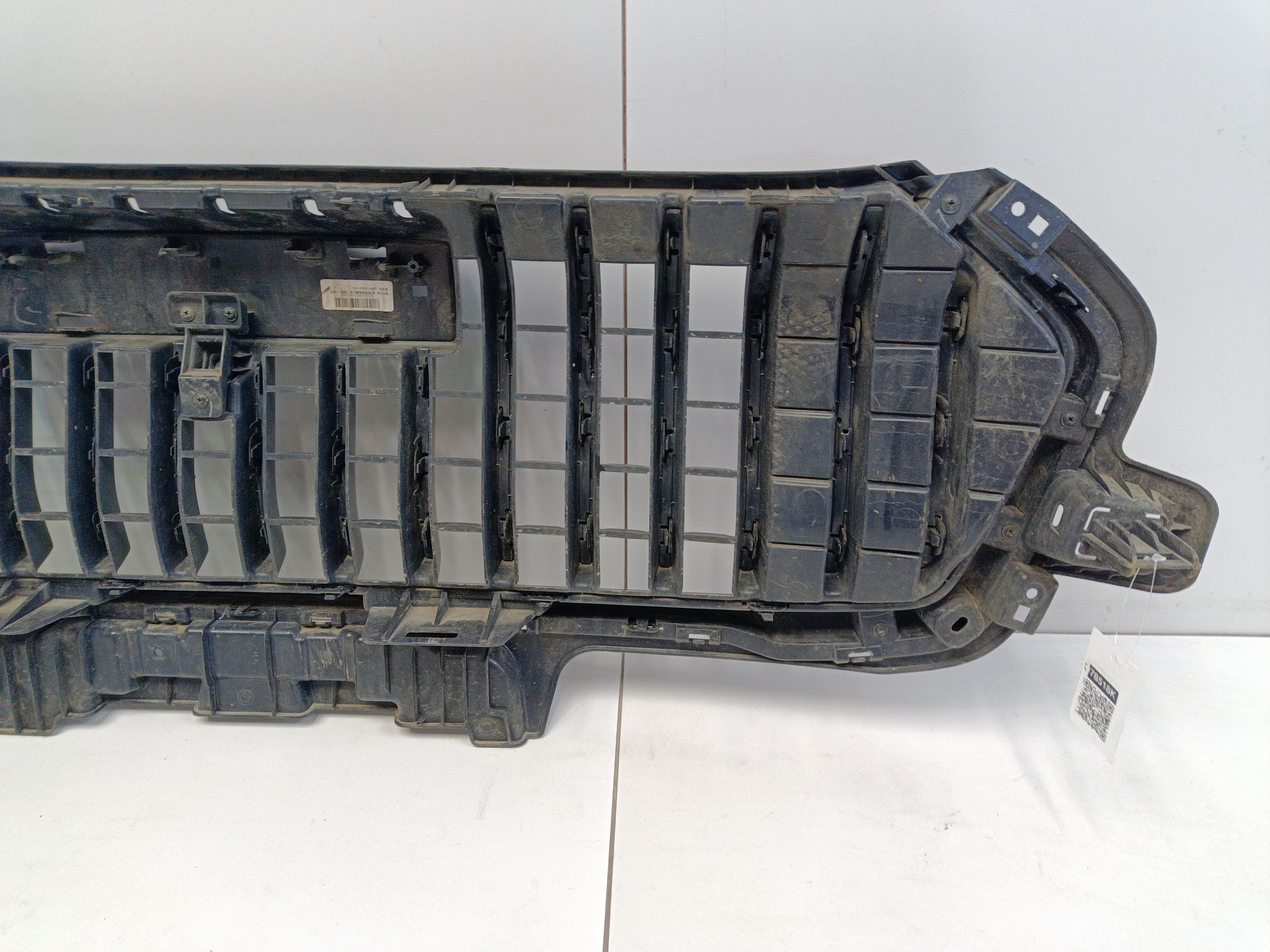 Решетка радиатора Haval Jolion Restail под камеру