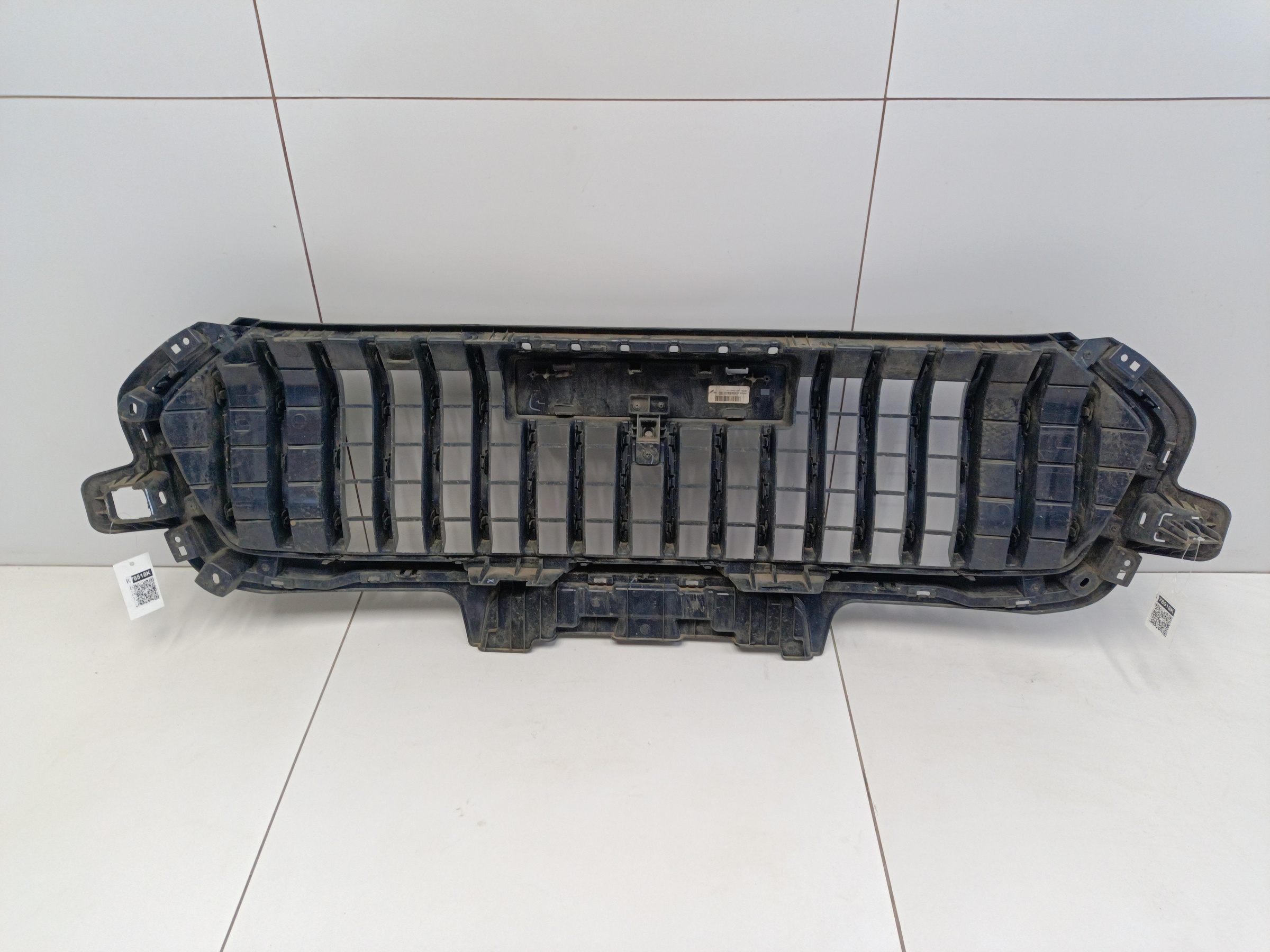 Решетка радиатора Haval Jolion Restail под камеру