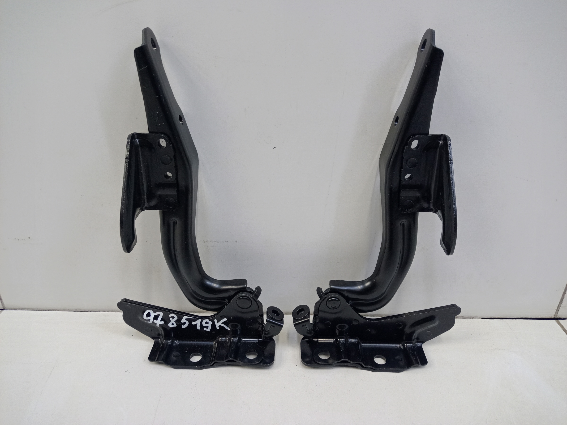 Комплект петель капота Subaru Forester 5 SK