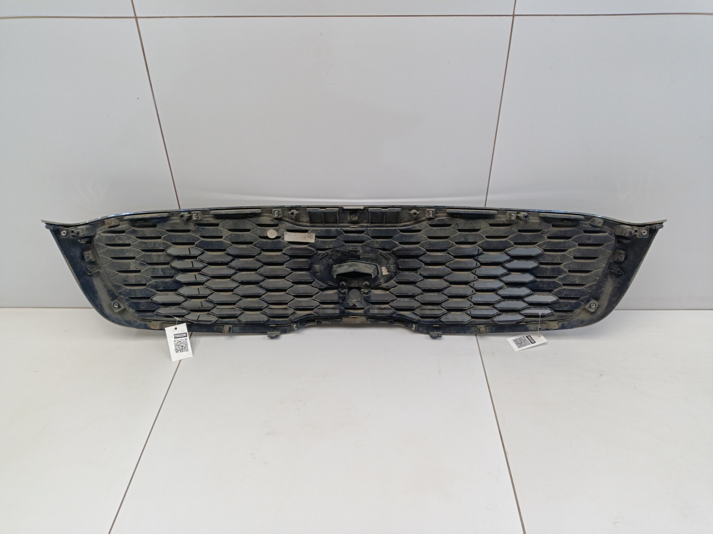 Решётка радиатора Kia Sorento 3 Restail под камеру