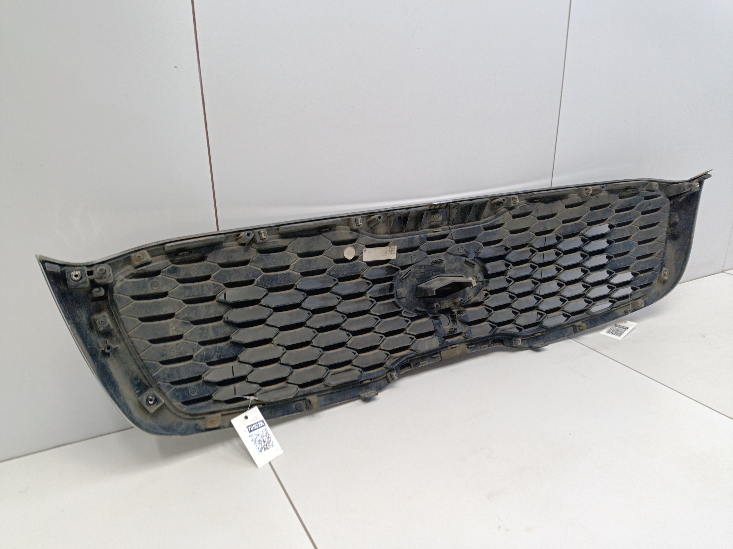 Решётка радиатора Kia Sorento 3 Restail под камеру