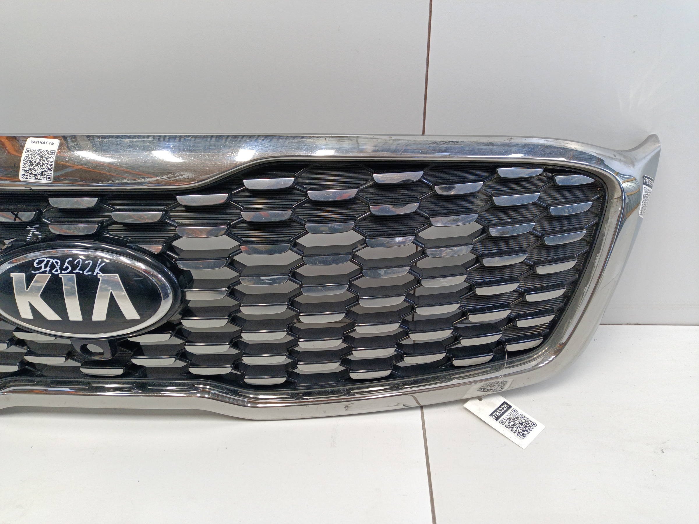 Решётка радиатора Kia Sorento 3 Restail под камеру