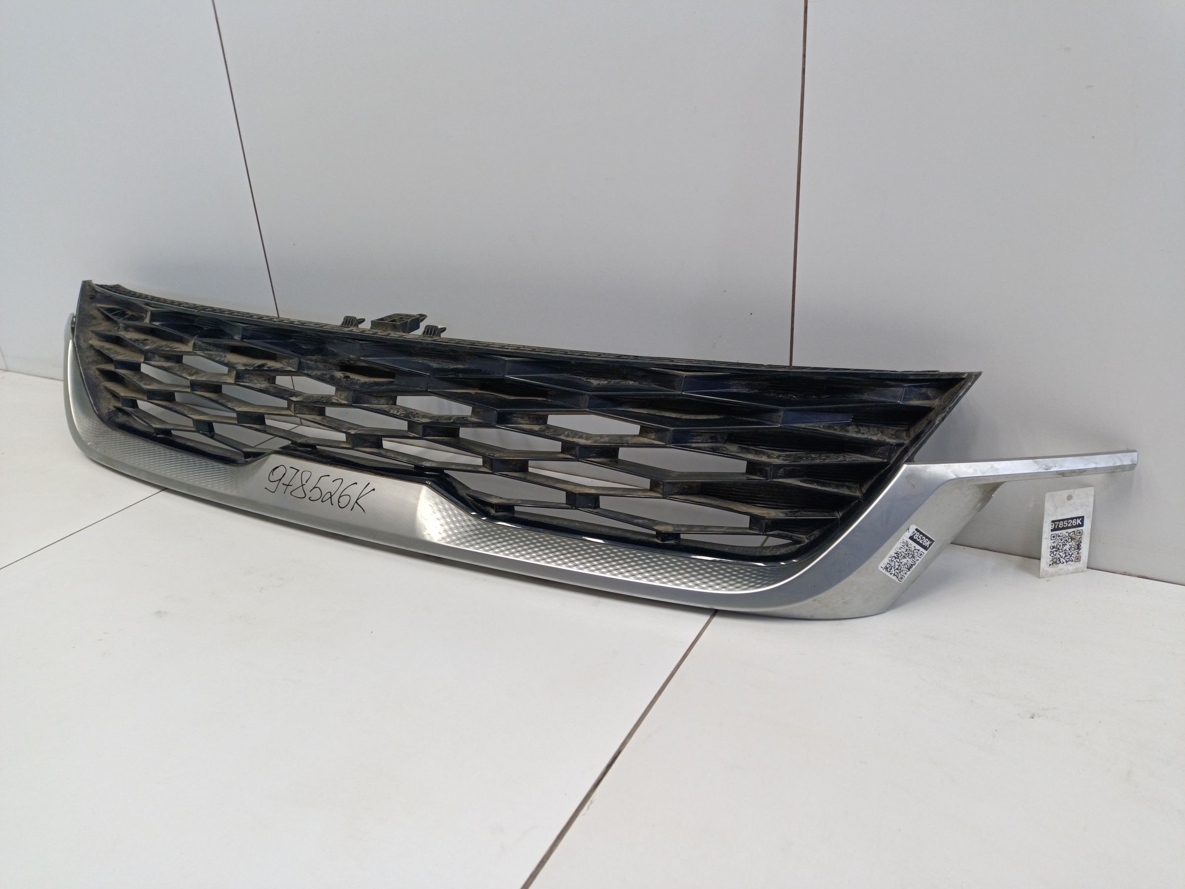 Решетка радиатора Kia Seltos