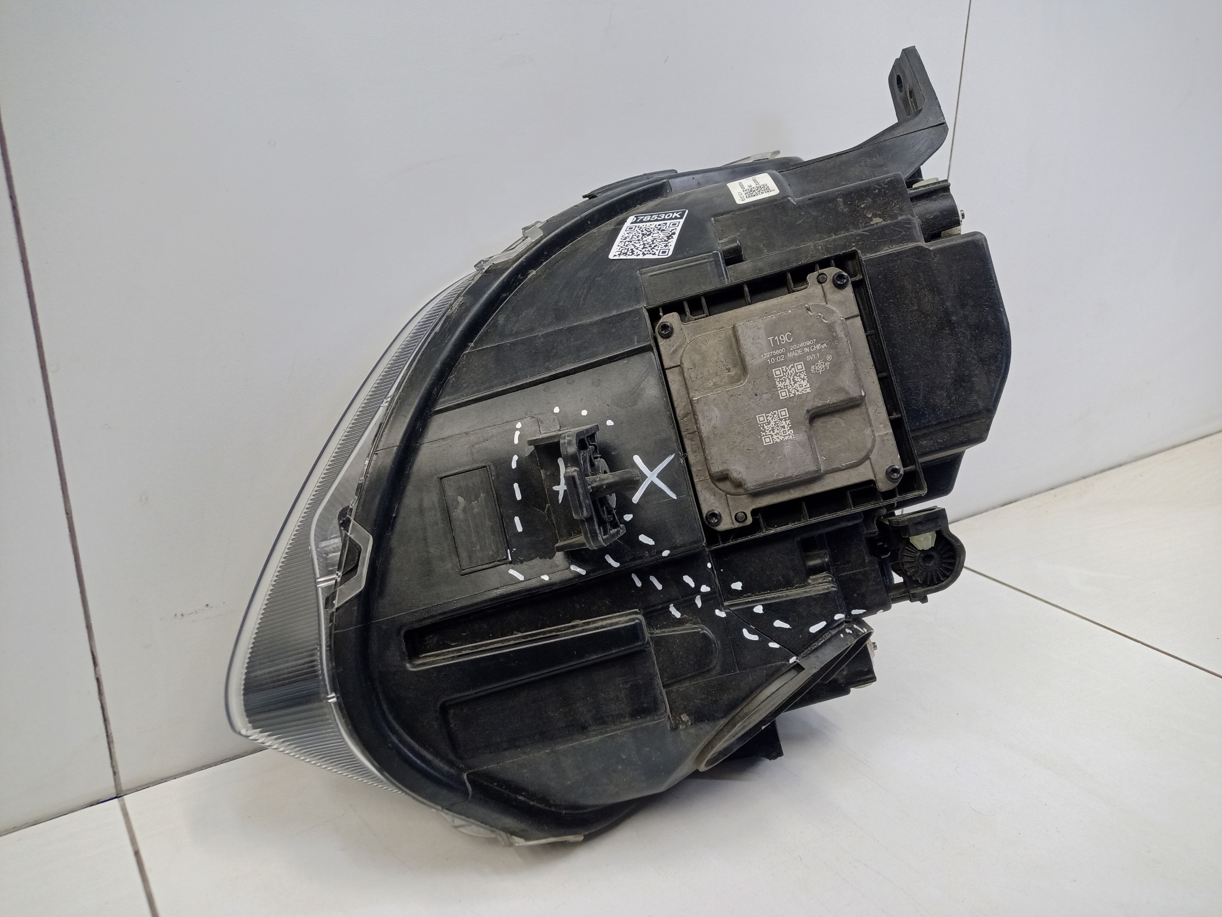 Фара передняя правая Omoda C5 LED