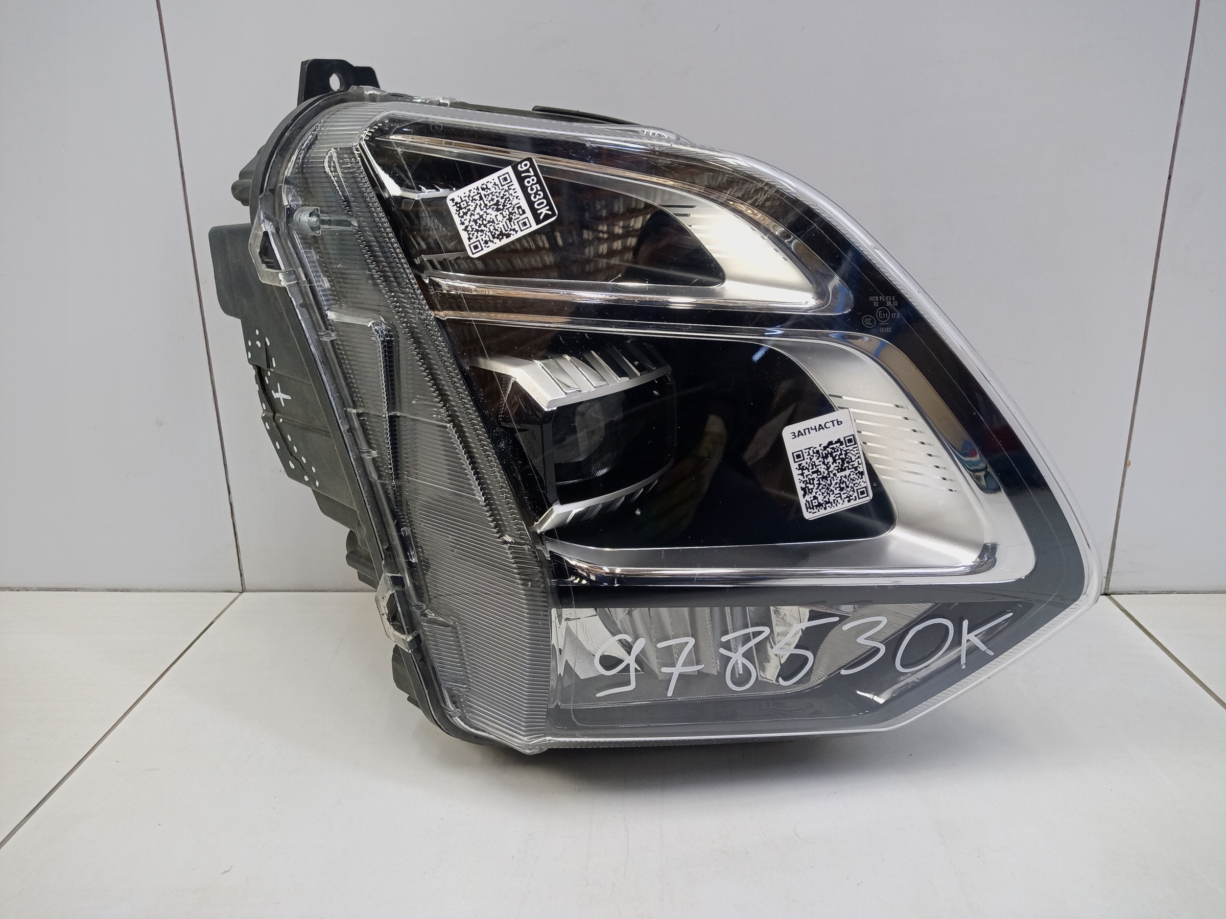 Фара передняя правая Omoda C5 LED