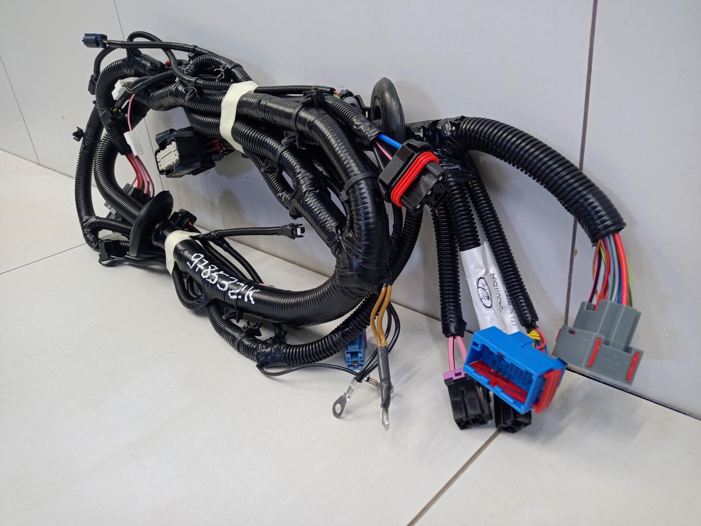 Проводка моторного отсека передняя Lada Granta Restail