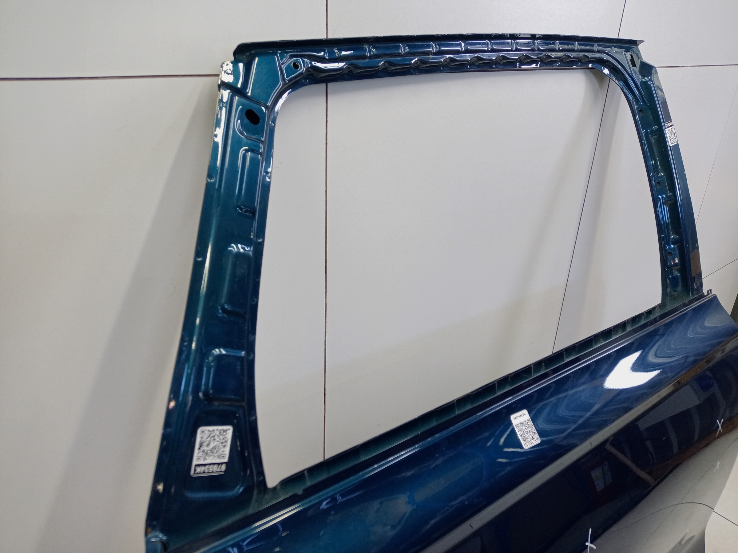 Дверь задняя правая Geely Monjaro