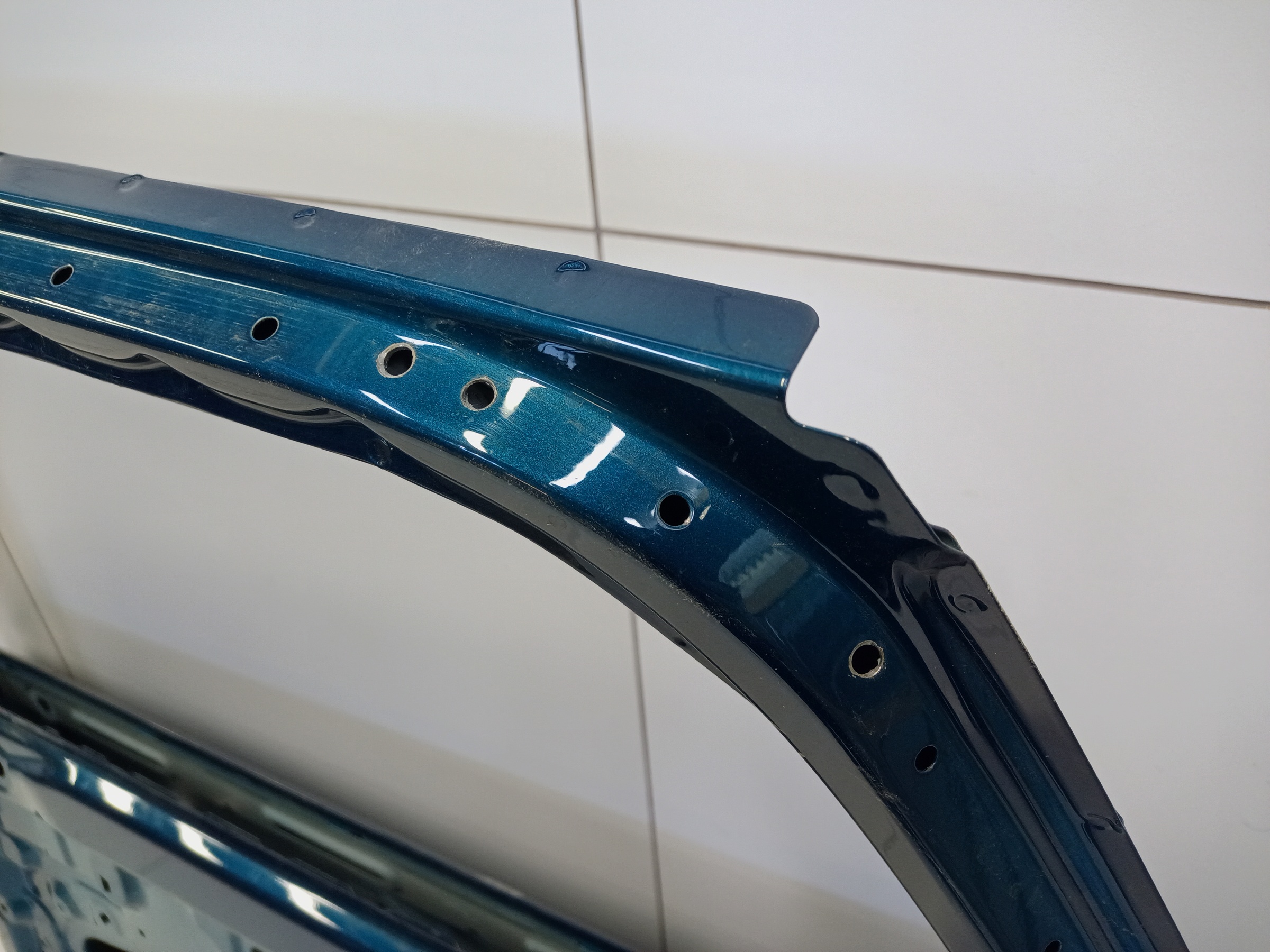 Дверь задняя правая Geely Monjaro