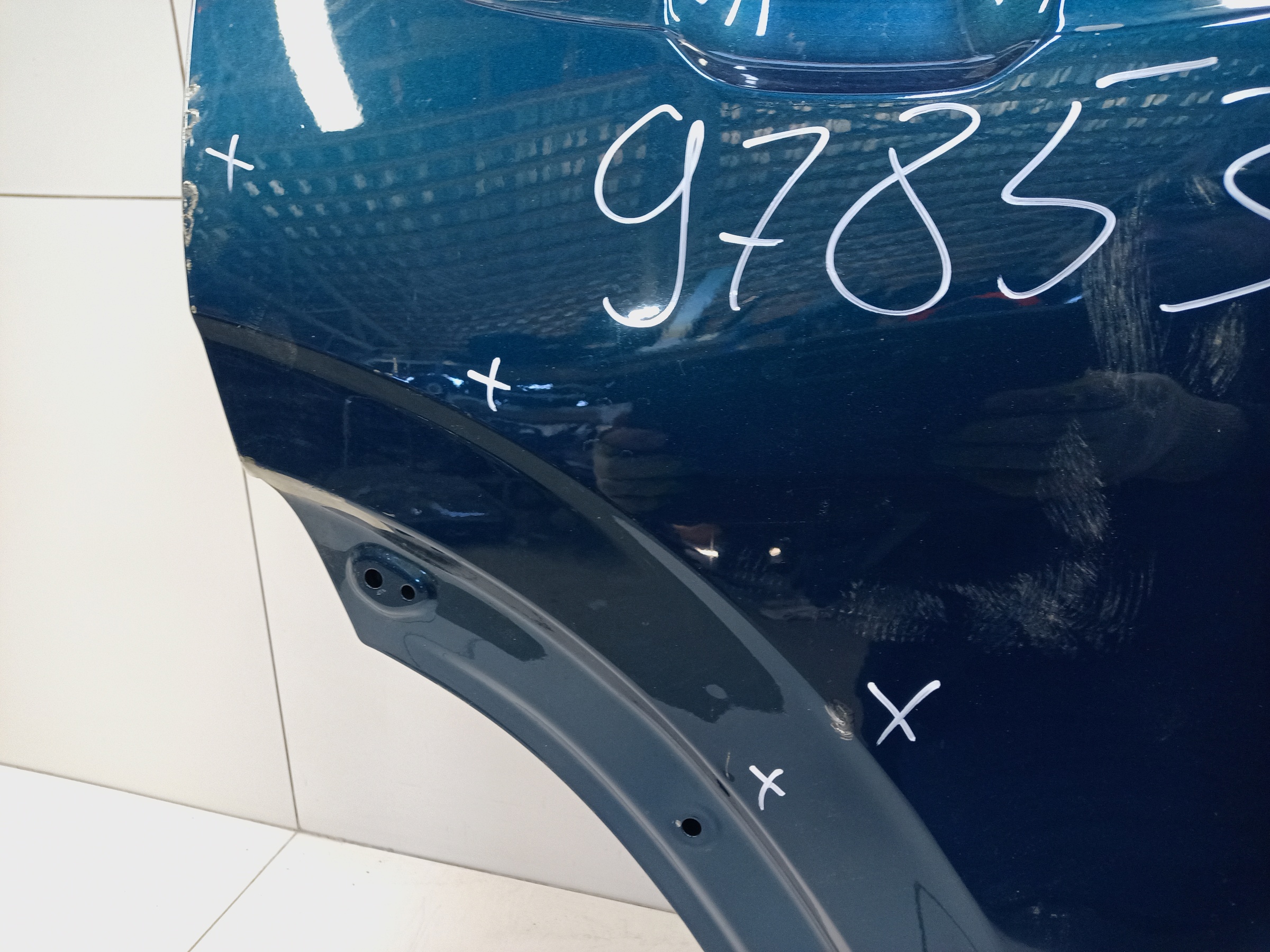 Дверь задняя правая Geely Monjaro