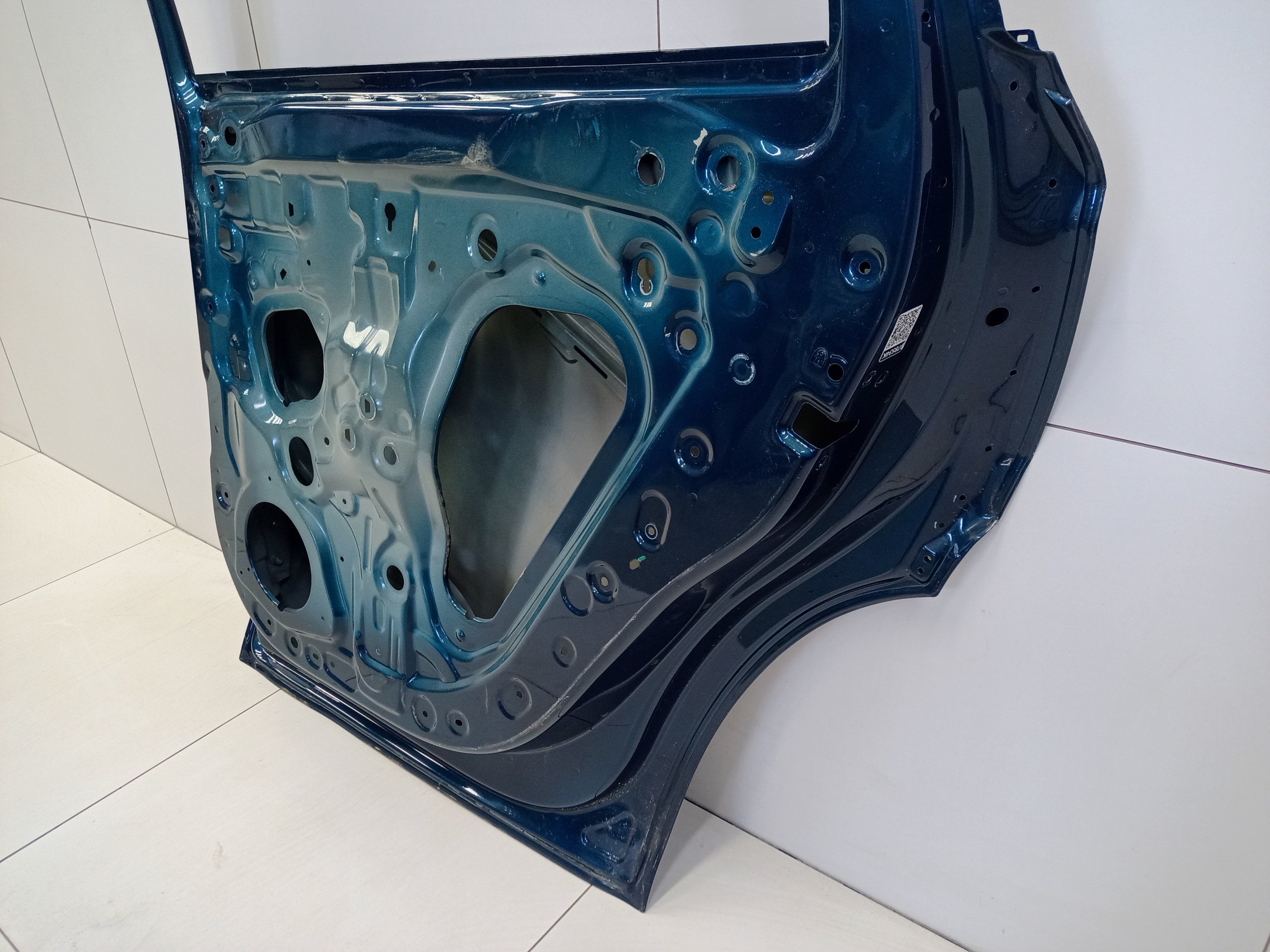 Дверь задняя правая Geely Monjaro