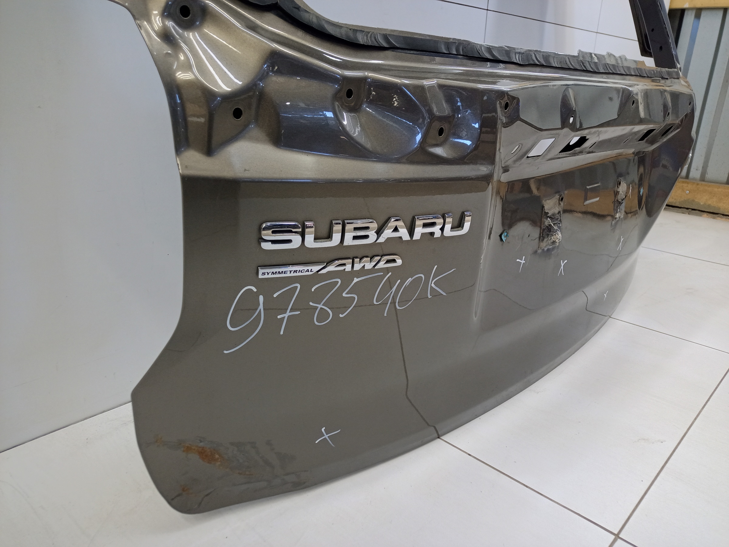 Крышка багажника Subaru Forester 4 SJ