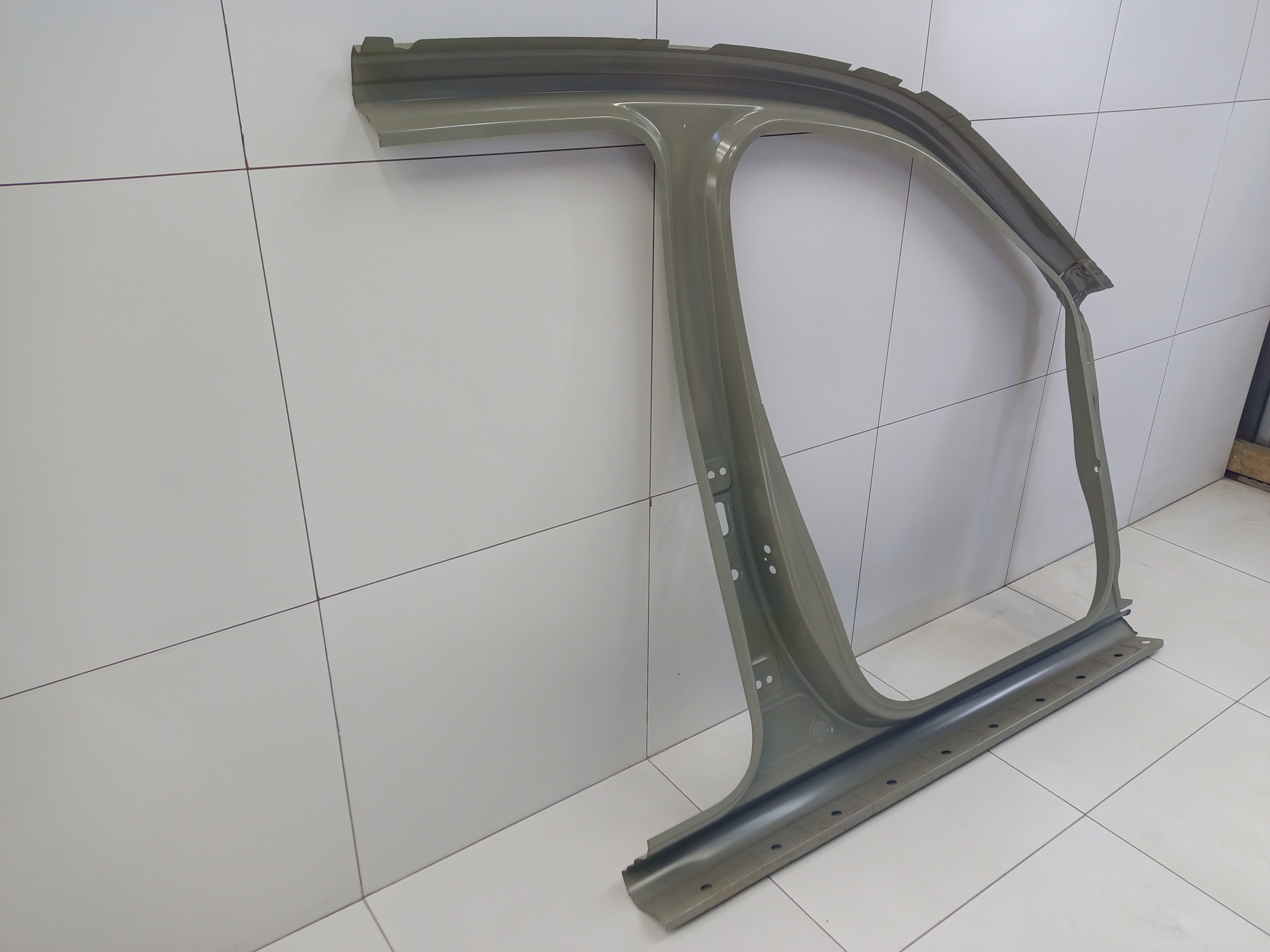 Панель кузова боковая левая Haval Jolion