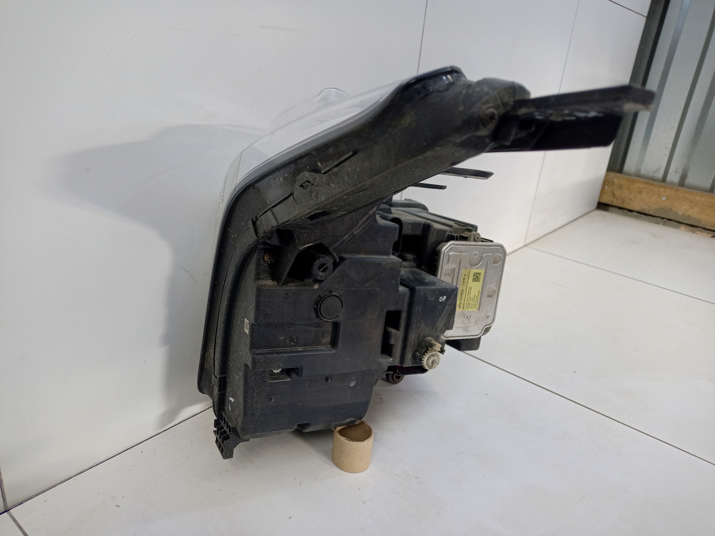 Фара передняя левая GAC GS8 1 LED