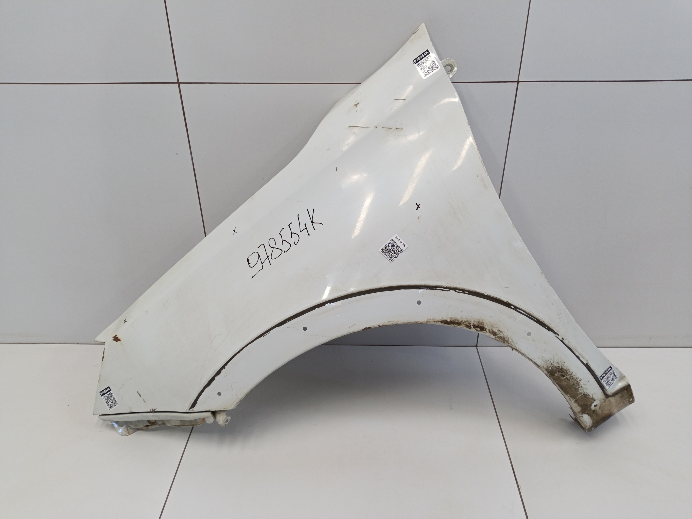 Крыло переднее левое Lada Granta Wagon Cross Restail