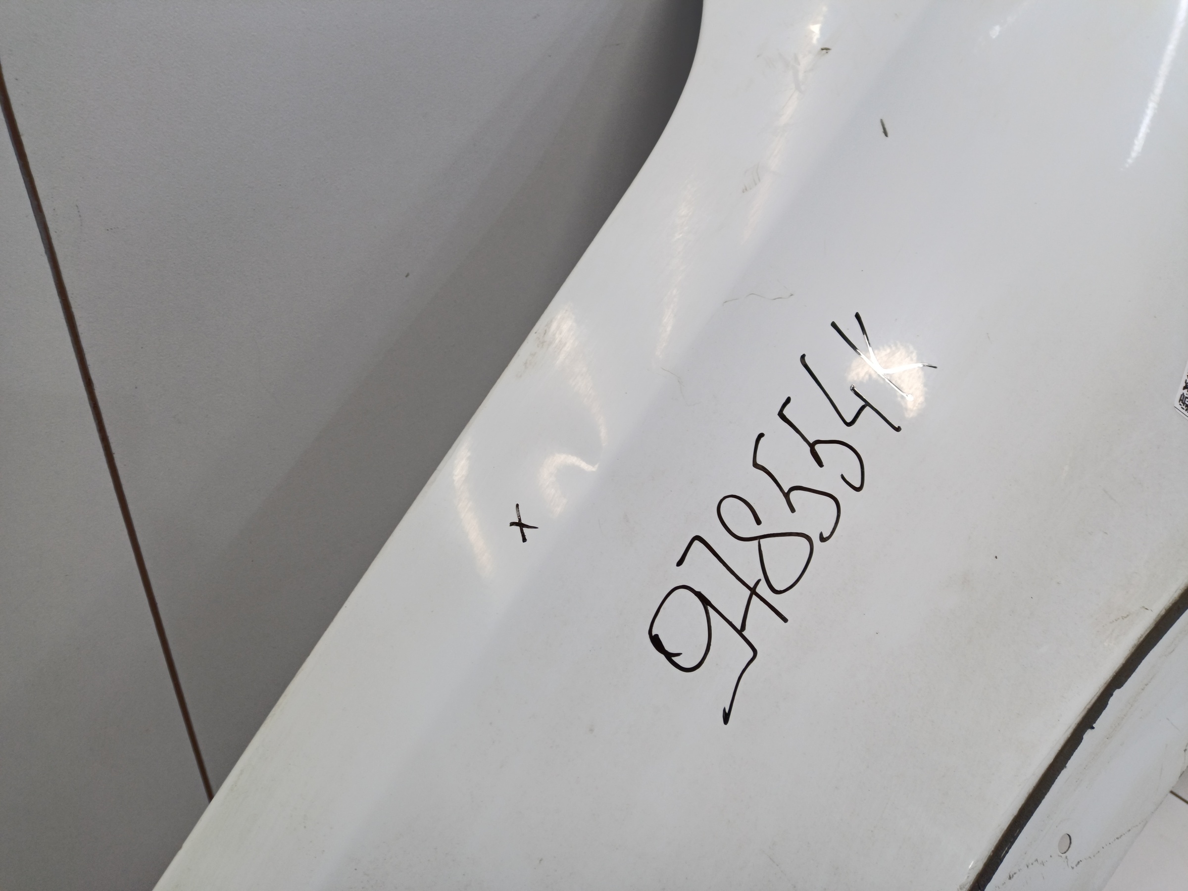 Крыло переднее левое Lada Granta Wagon Cross Restail