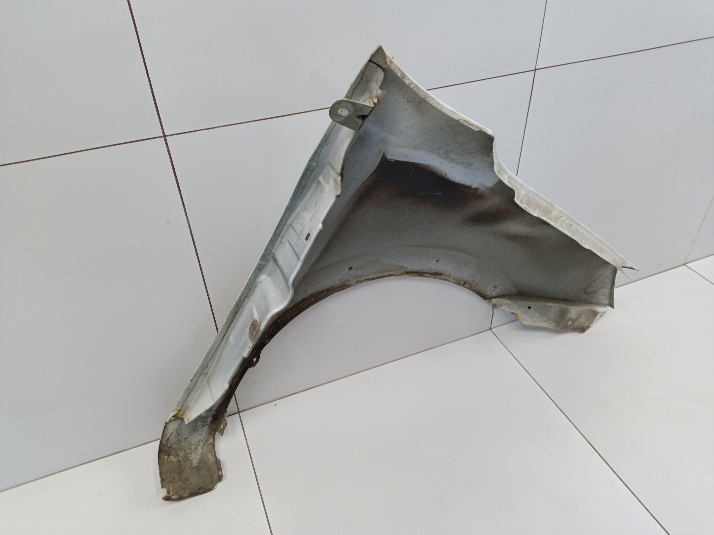 Крыло переднее левое Lada Granta Wagon Cross Restail