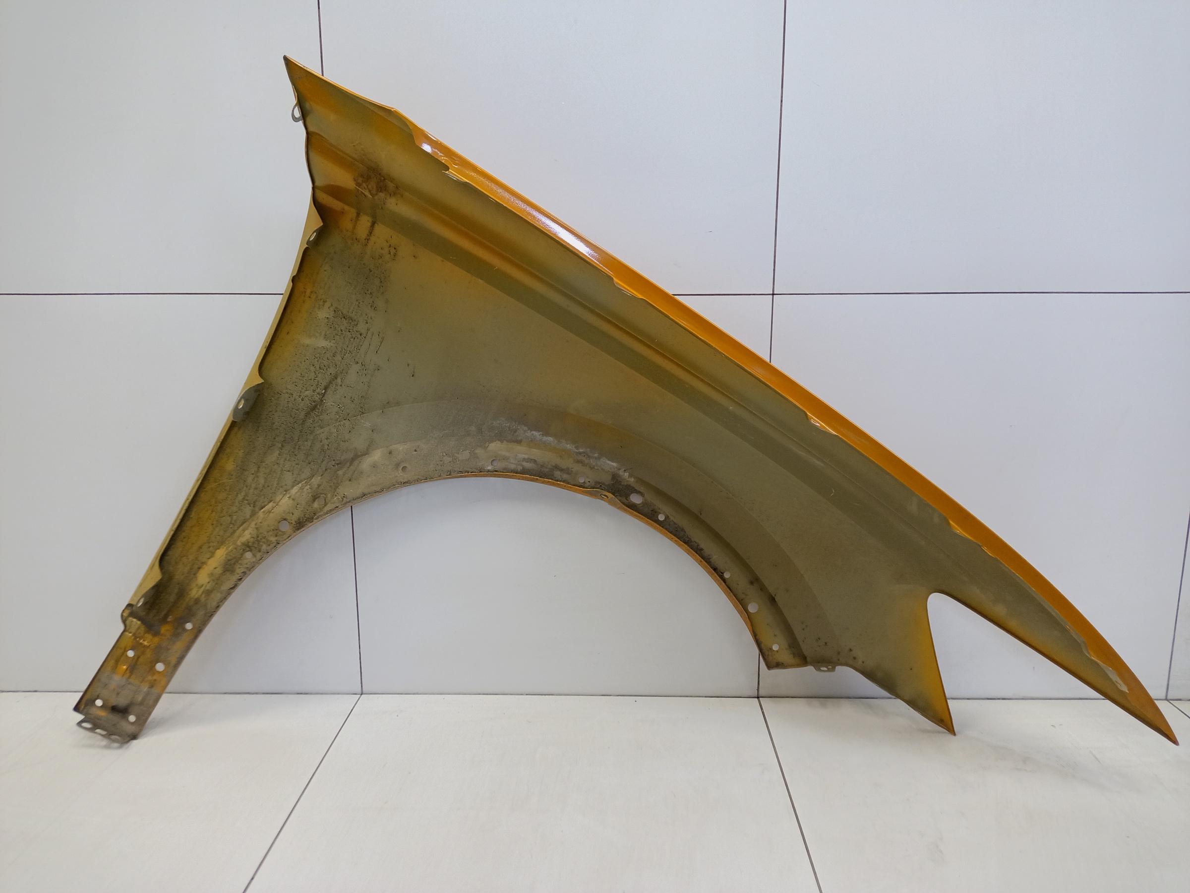 Крыло переднее левое Audi Q8