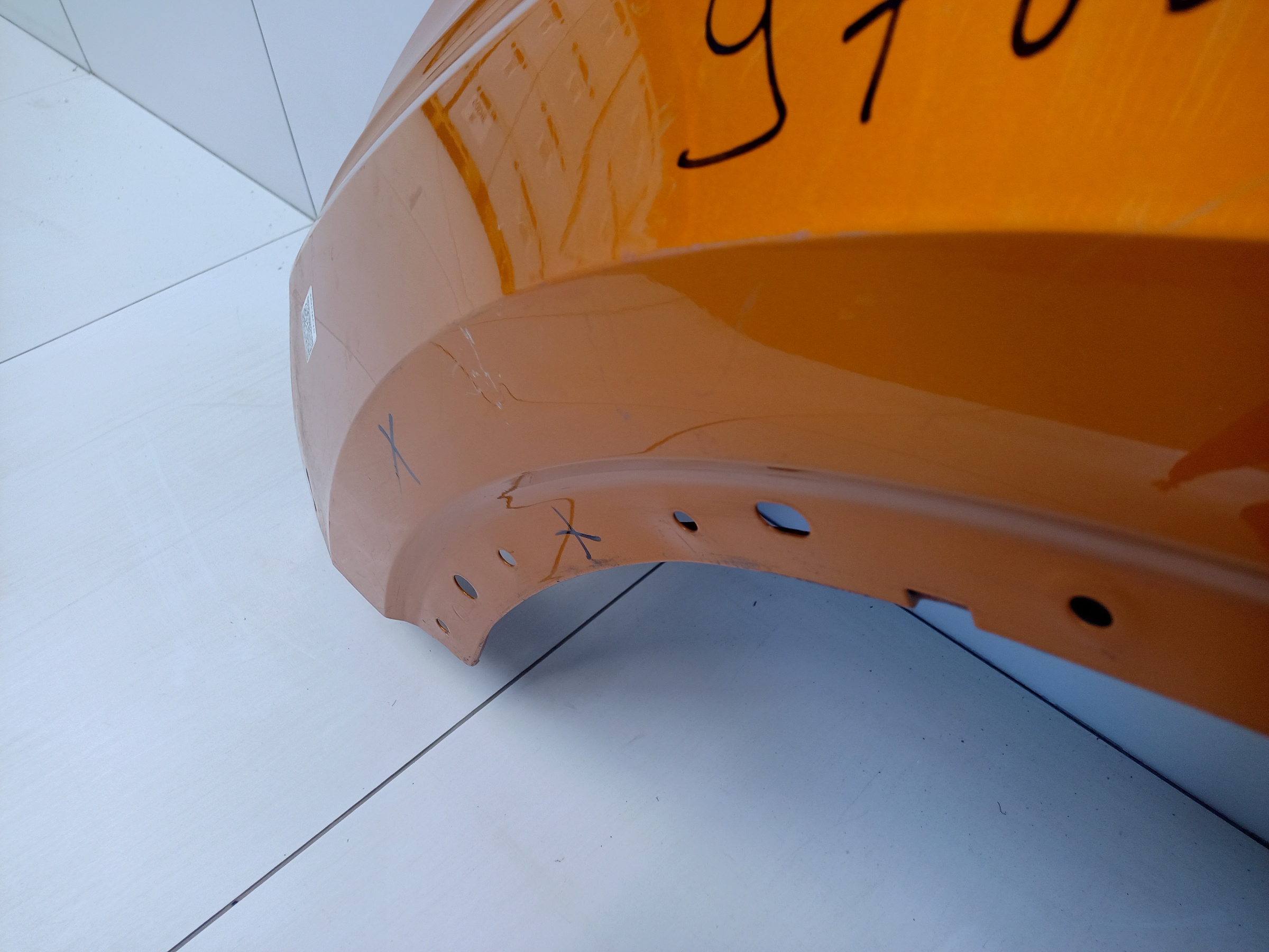 Крыло переднее левое Audi Q8