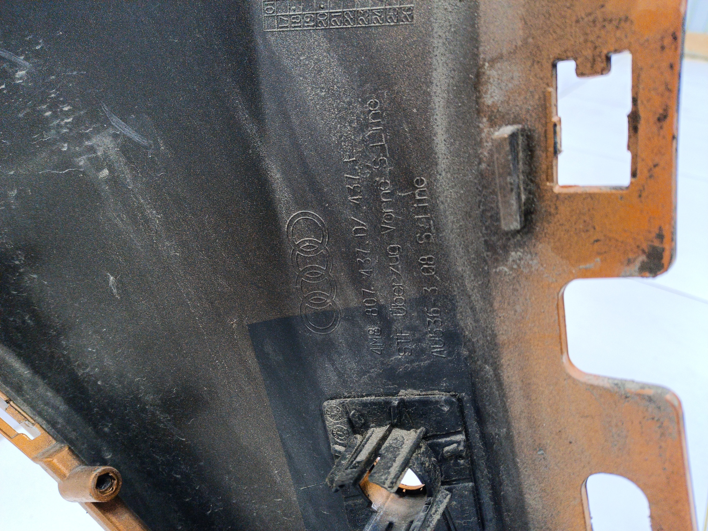 Бампер передний Audi Q8 S-Line