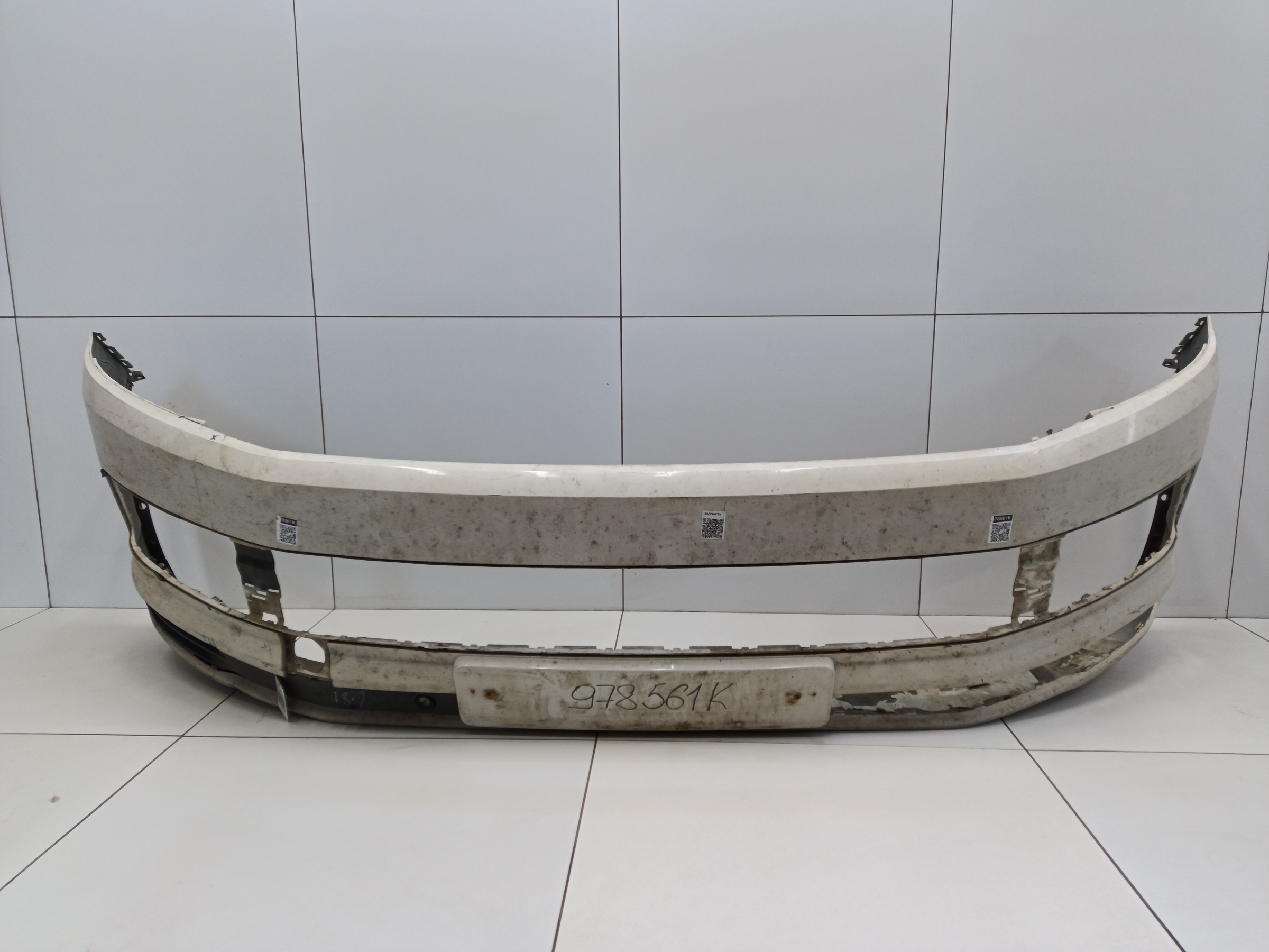 Бампер передний Volkswagen Transporter T6