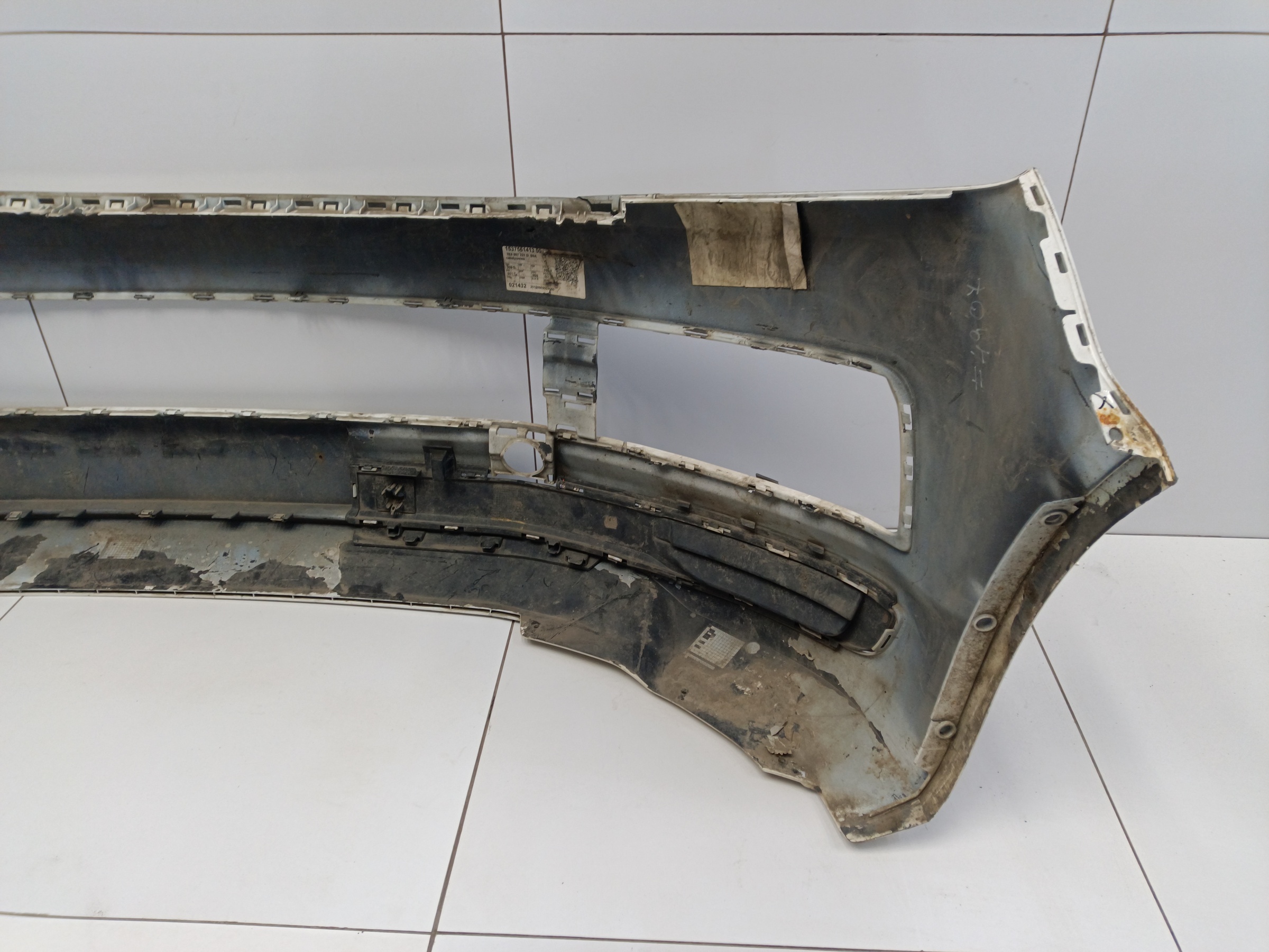 Бампер передний Volkswagen Transporter T6