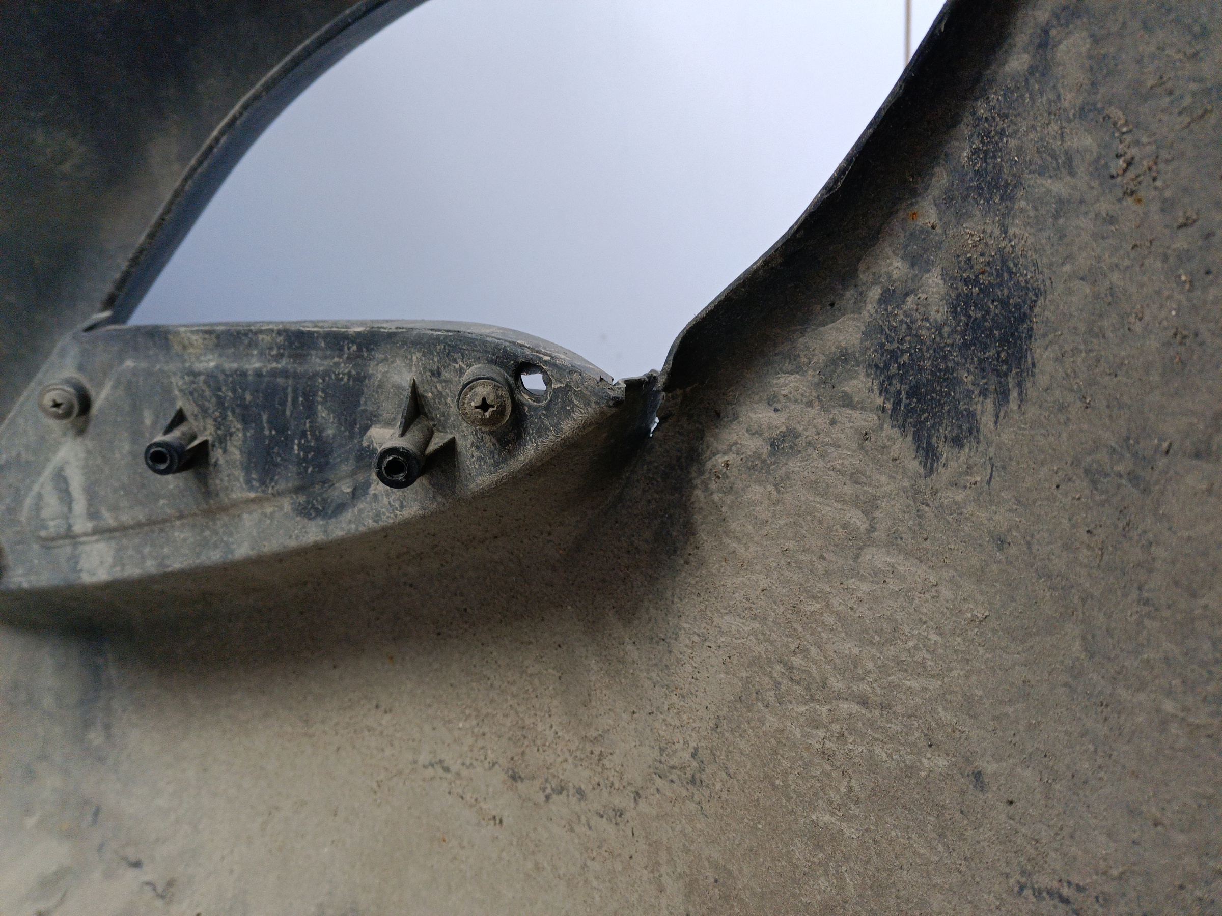 Бампер передний нижняя часть Sollers Atlant