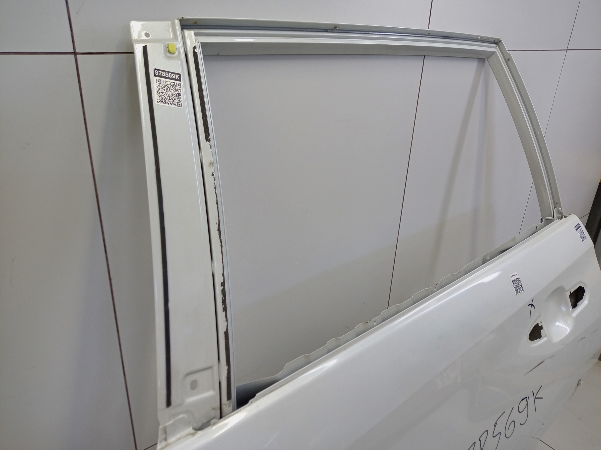 Дверь задняя левая Toyota RAV4 XA50