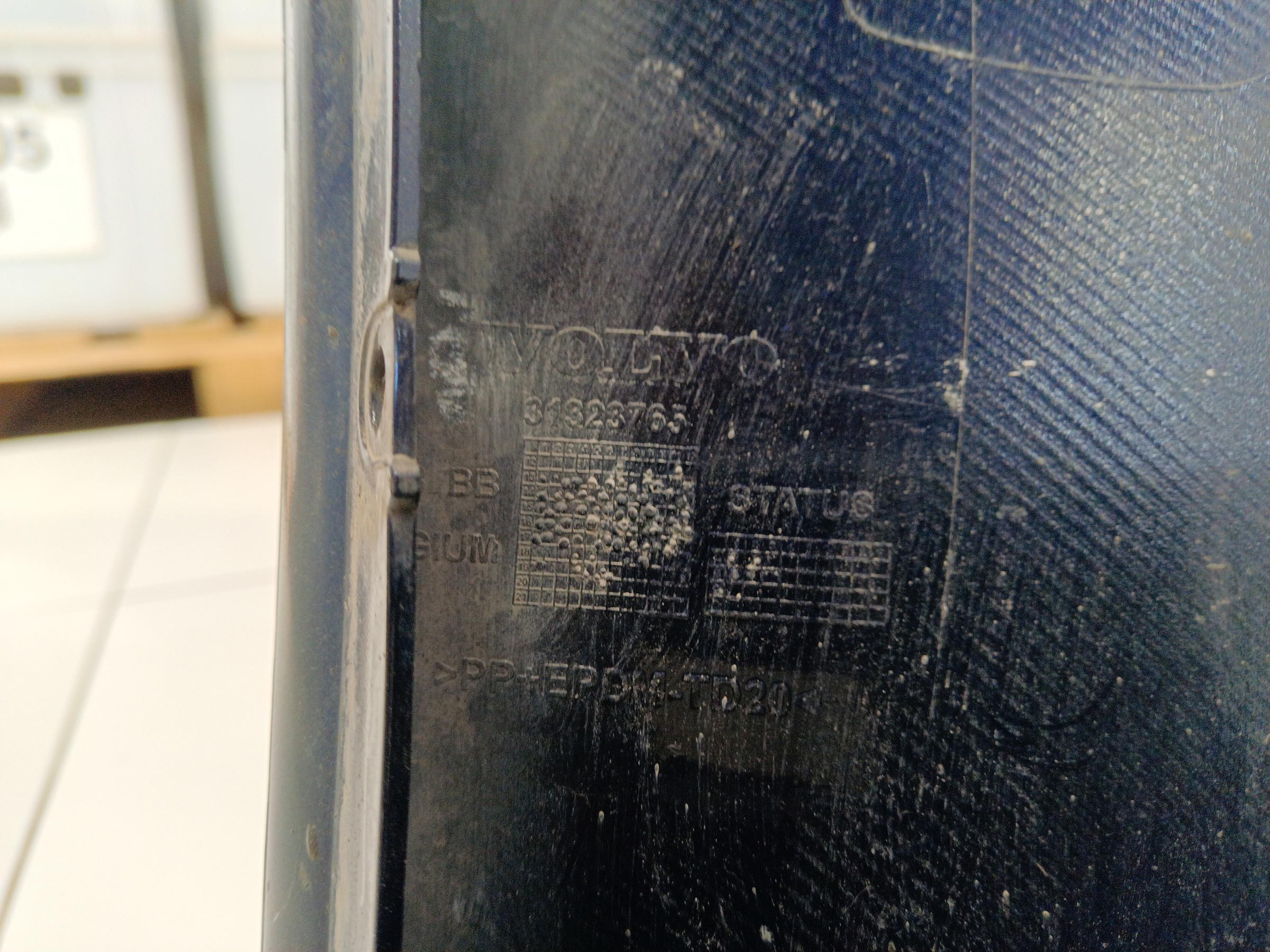 Бампер передний Volvo XC60 1 Restail