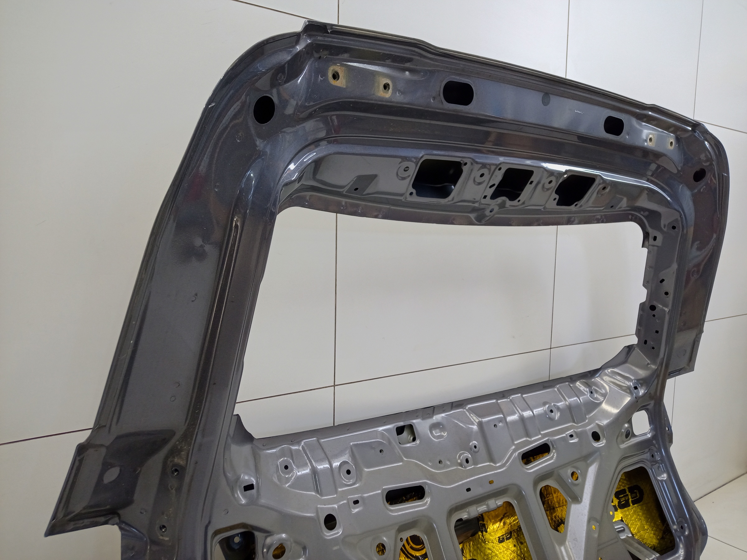 Крышка багажника Chery Tiggo 8 без датчика защемления