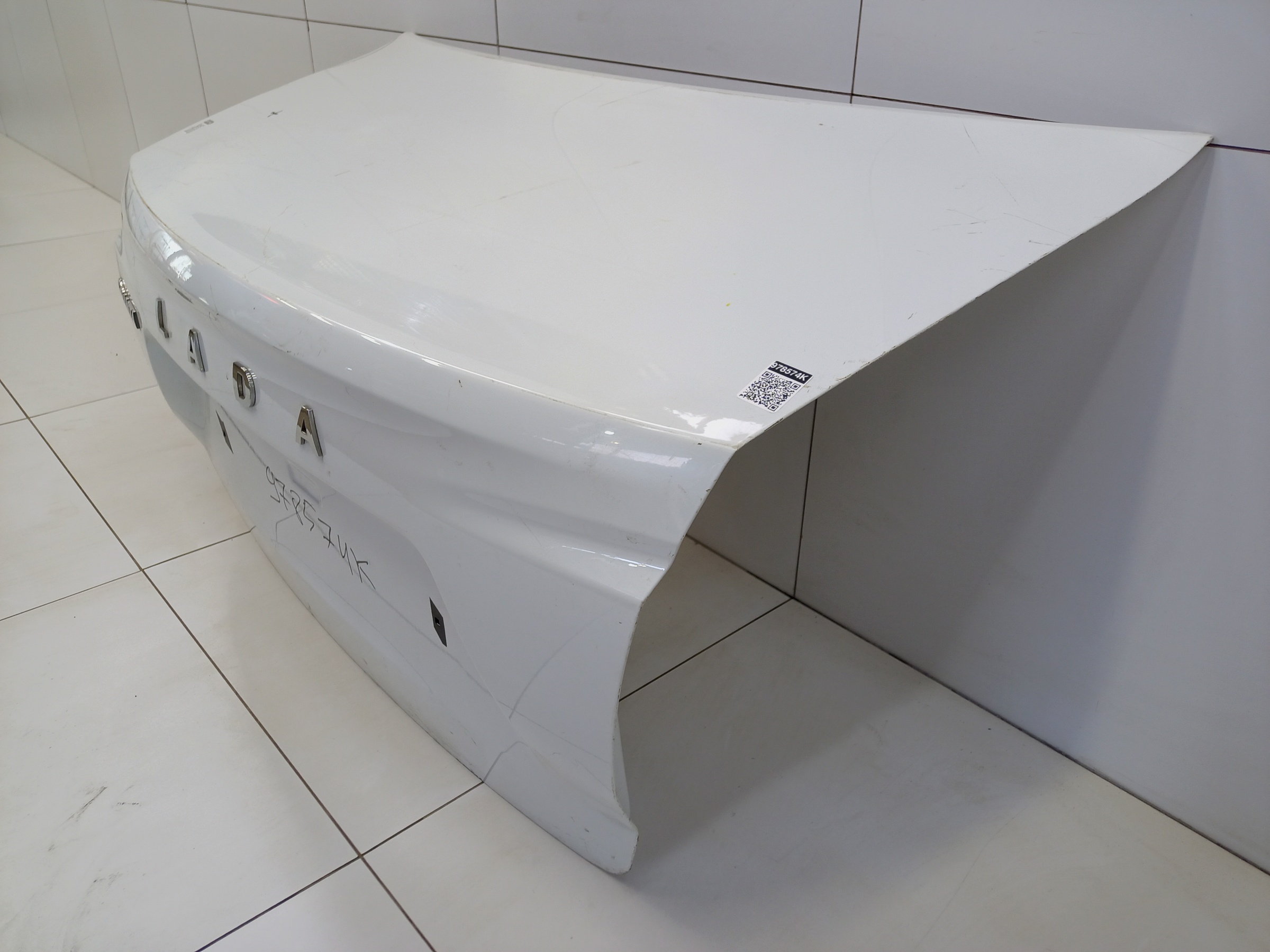 Крышка багажника Lada Granta Sedan 1 Restail