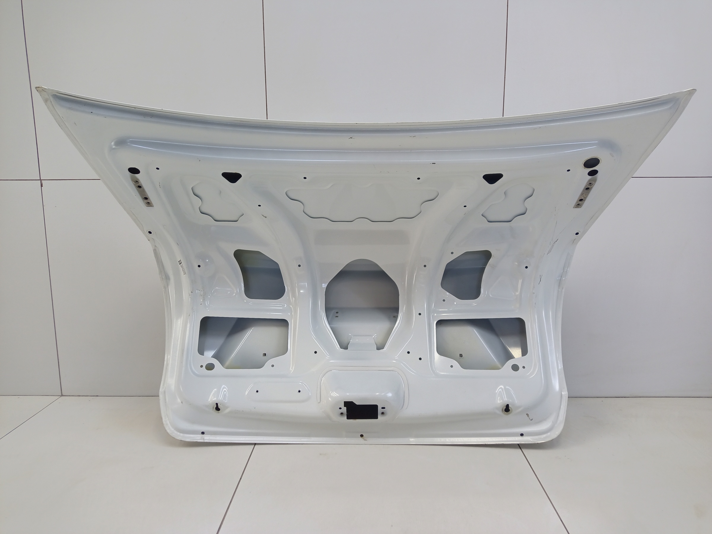 Крышка багажника Lada Granta Sedan 1 Restail