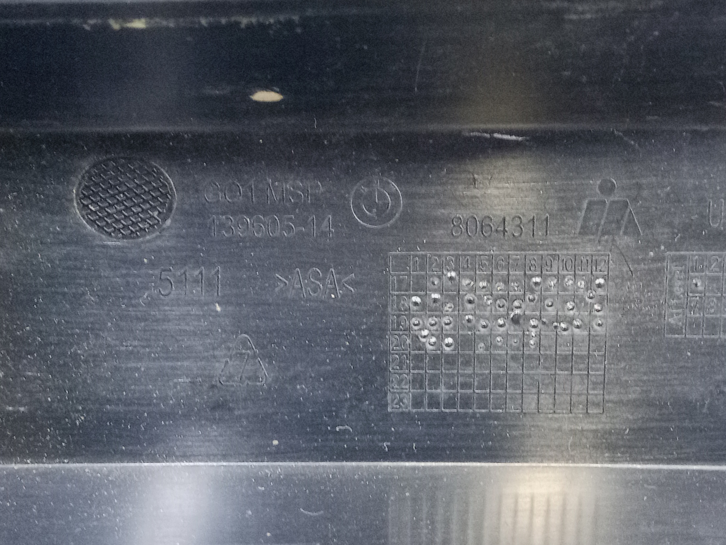 Решетка переднего бампера левая BMW X3 G01