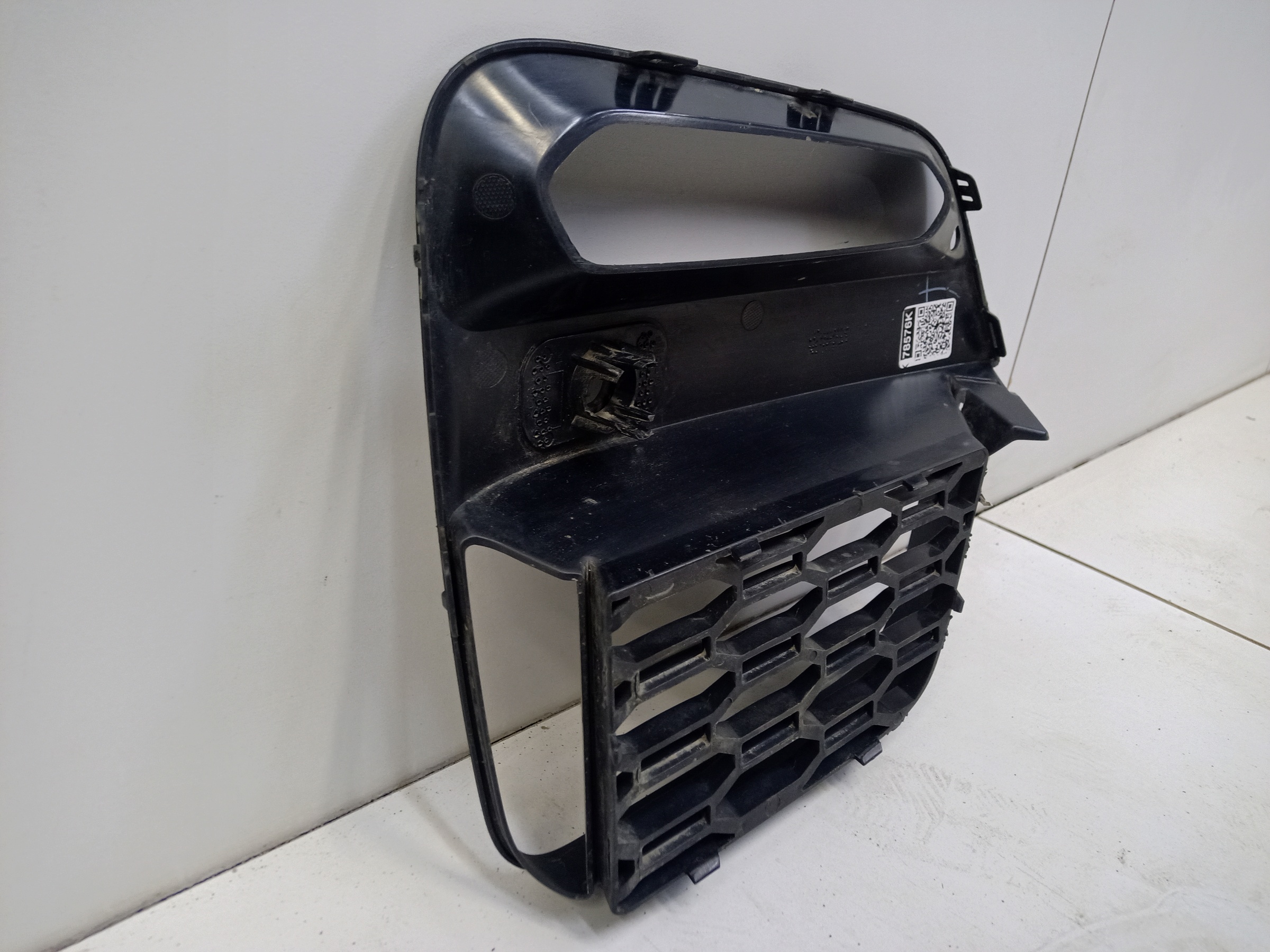 Решетка переднего бампера левая BMW X3 G01