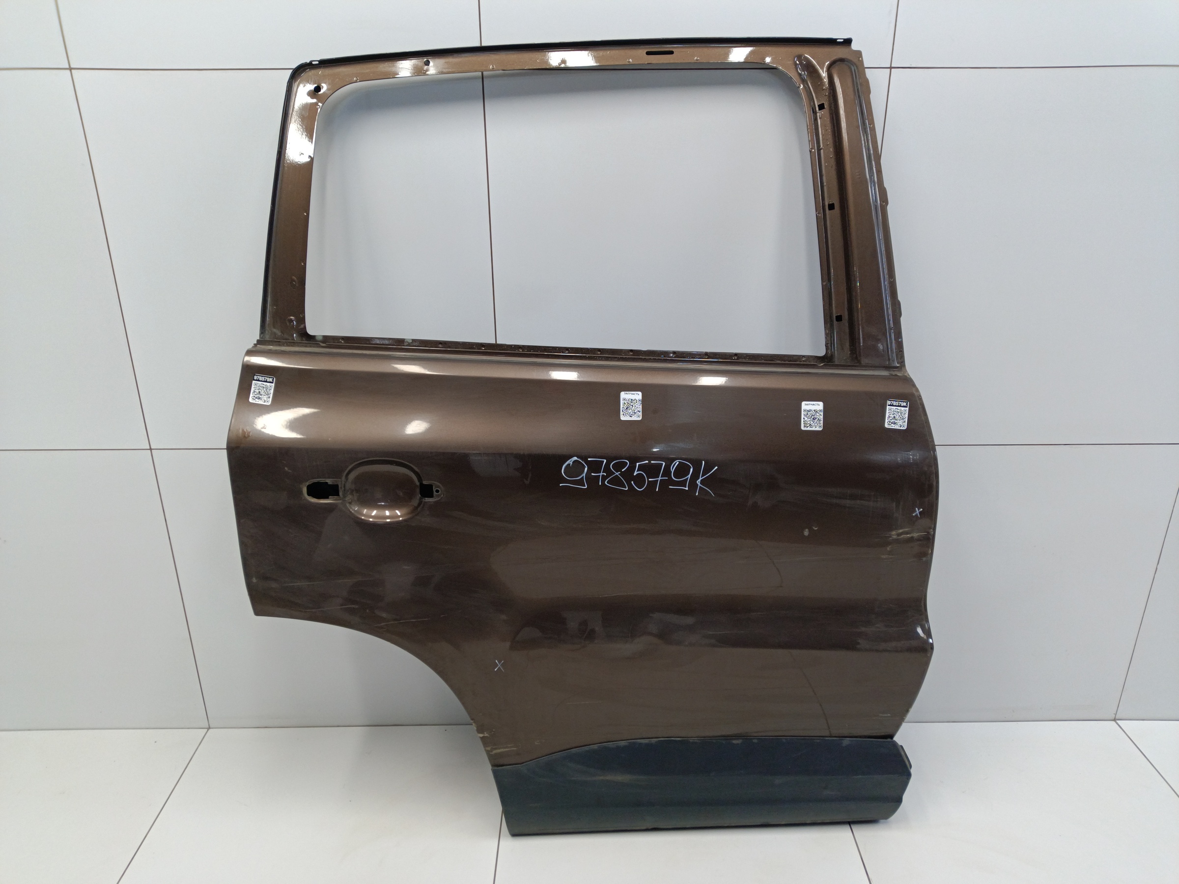 Дверь задняя правая Volkswagen Tiguan 1