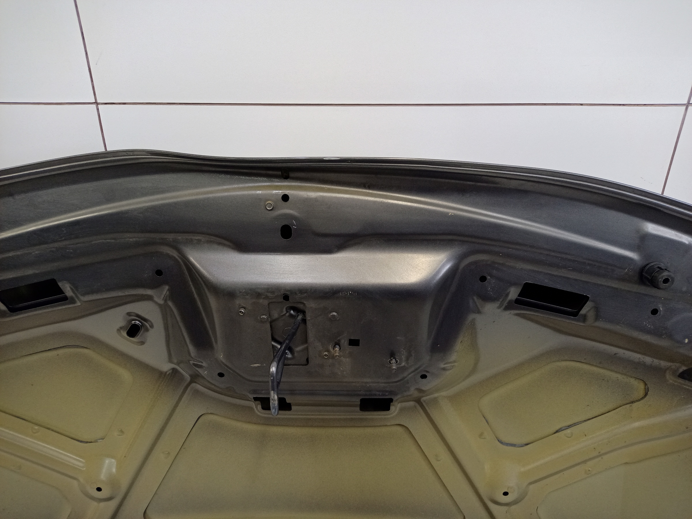 Капот Peugeot 3008 2