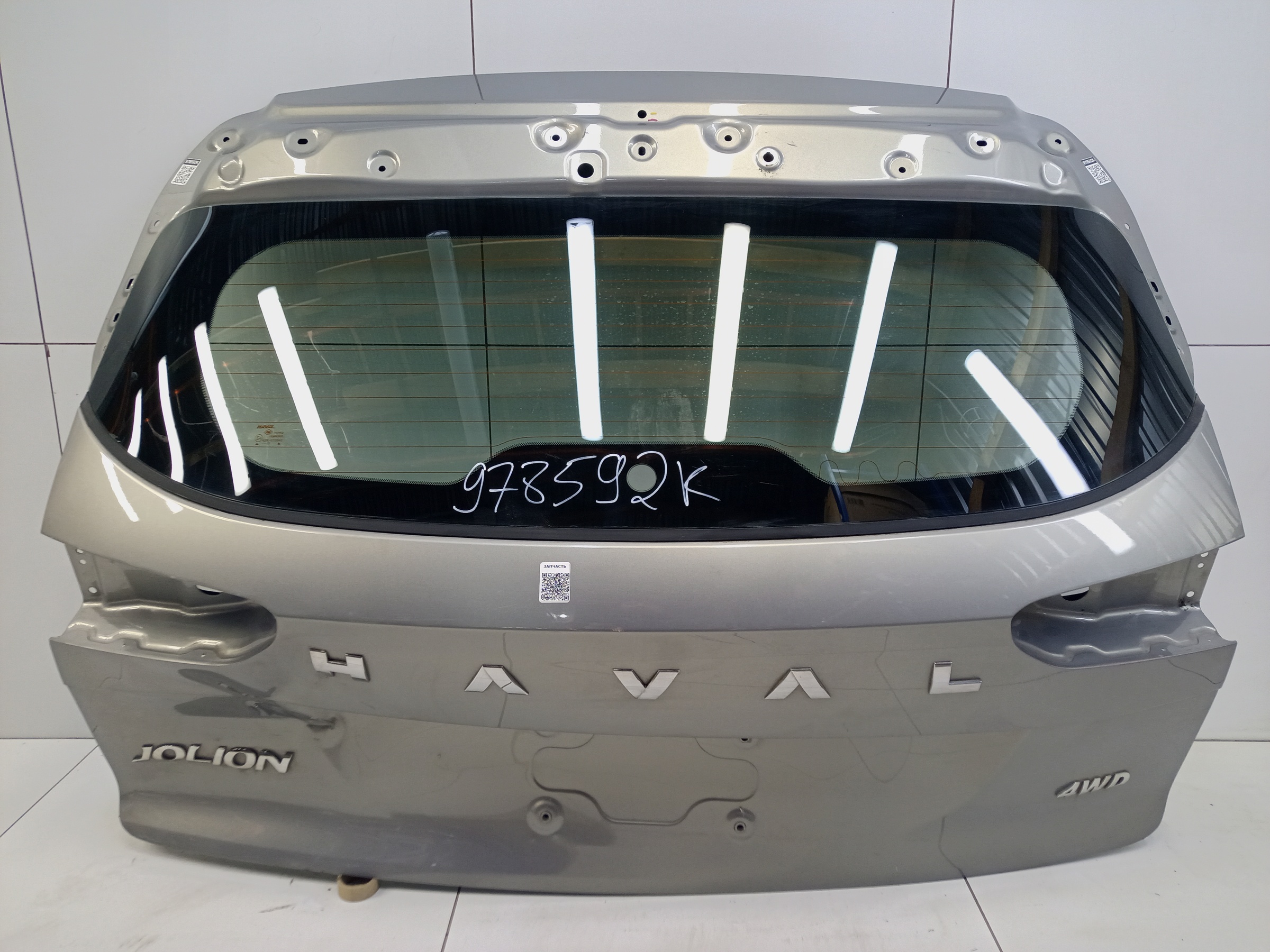 Стекло крышки багажника Haval Jolion