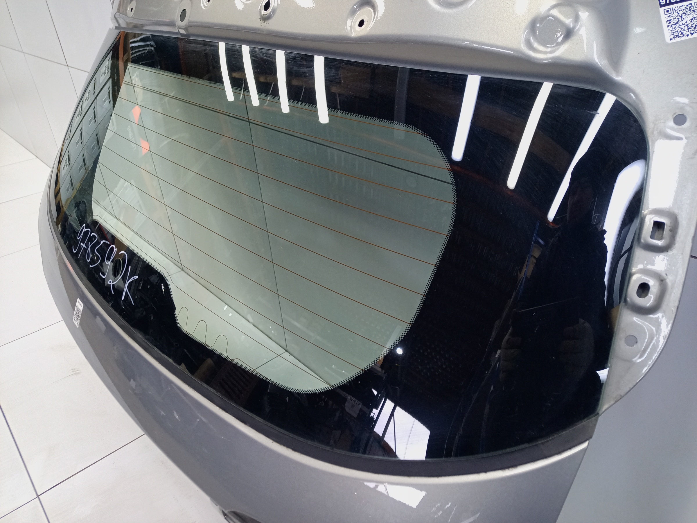 Стекло крышки багажника Haval Jolion