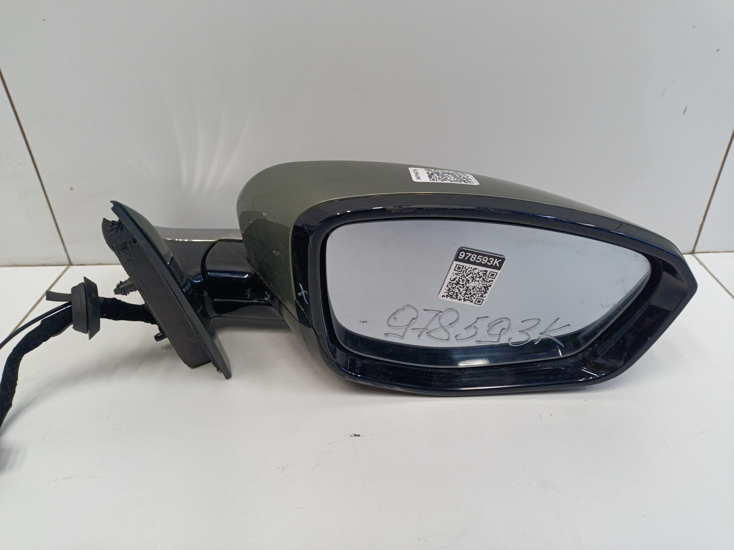 Зеркало правое Geely Preface 8 + 1 контактов